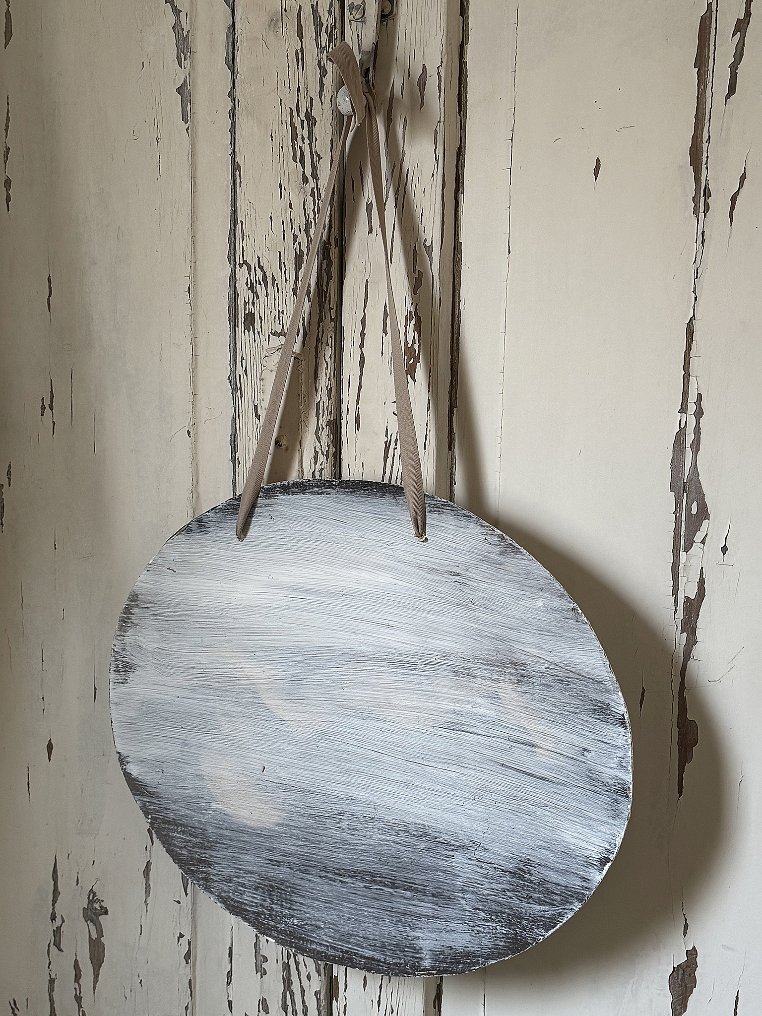 Altes ovales Pappbild im Vintage-Stil***