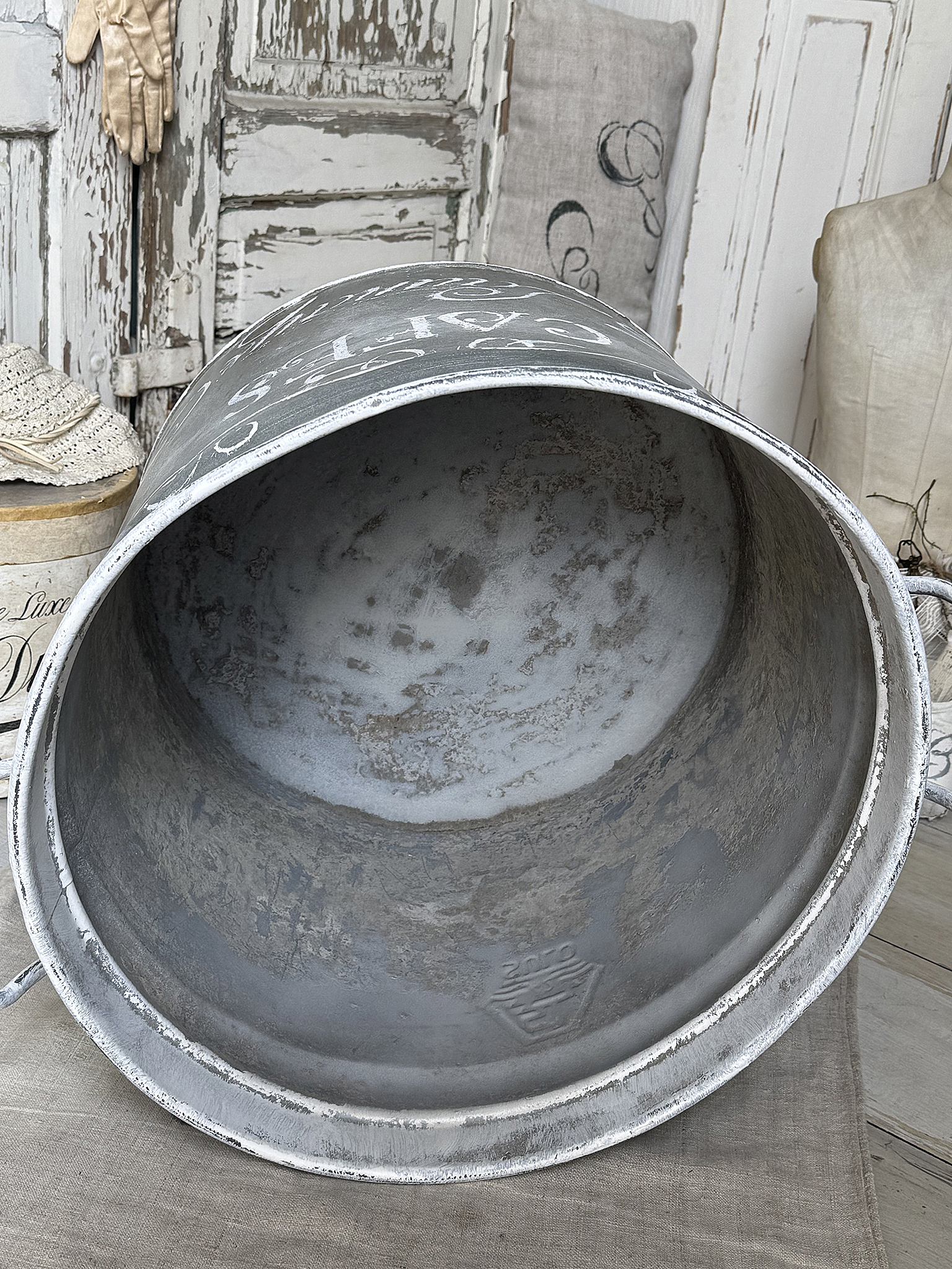 Alter großer Zinktopf mit französischem Flair***
