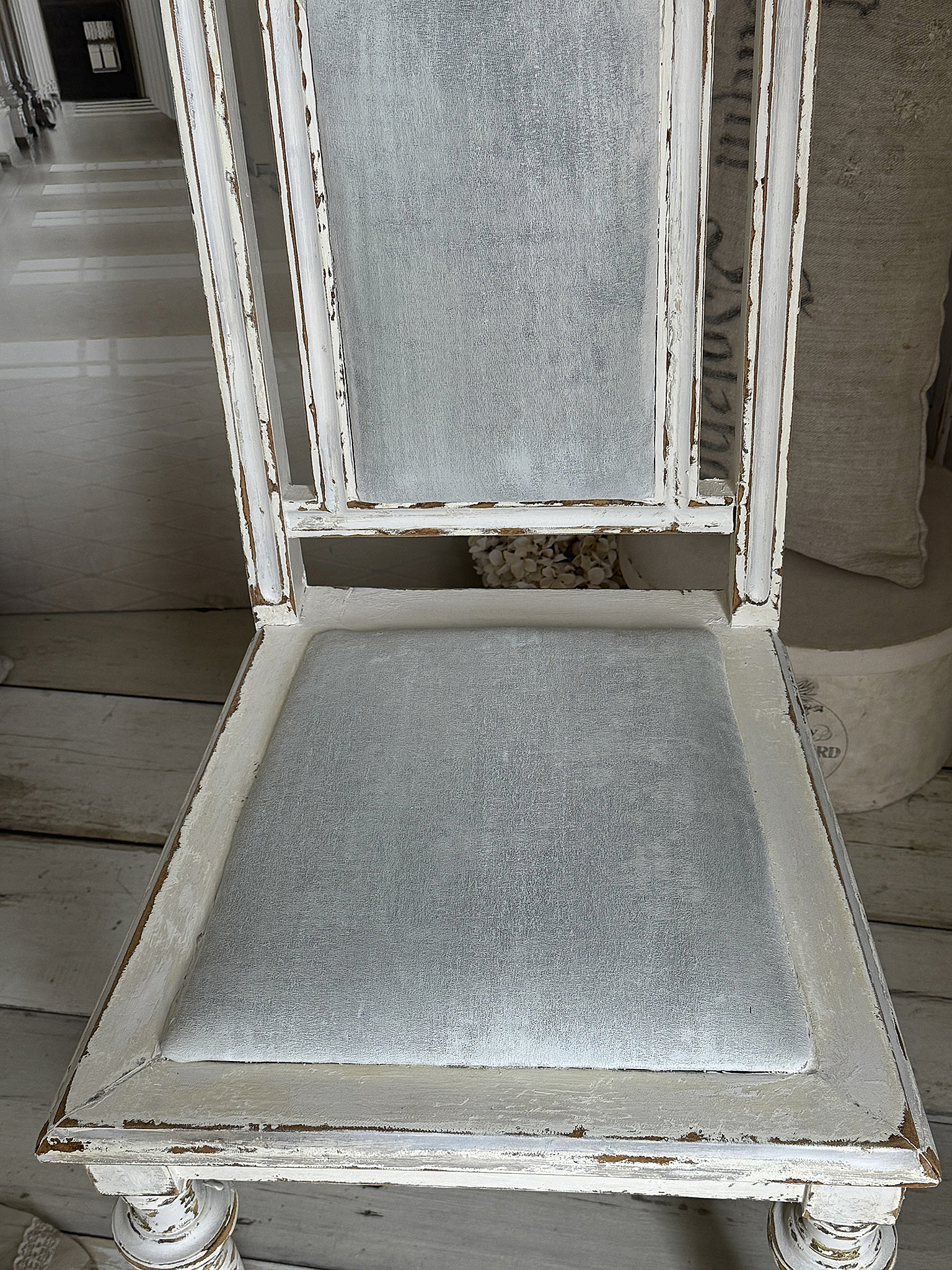 Antiker Gründerzeitstuhl mit Muschel-Krone