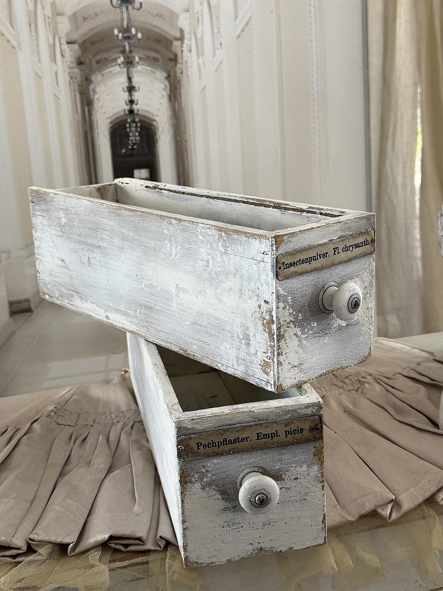 Duo alte Apothekerschubladen***