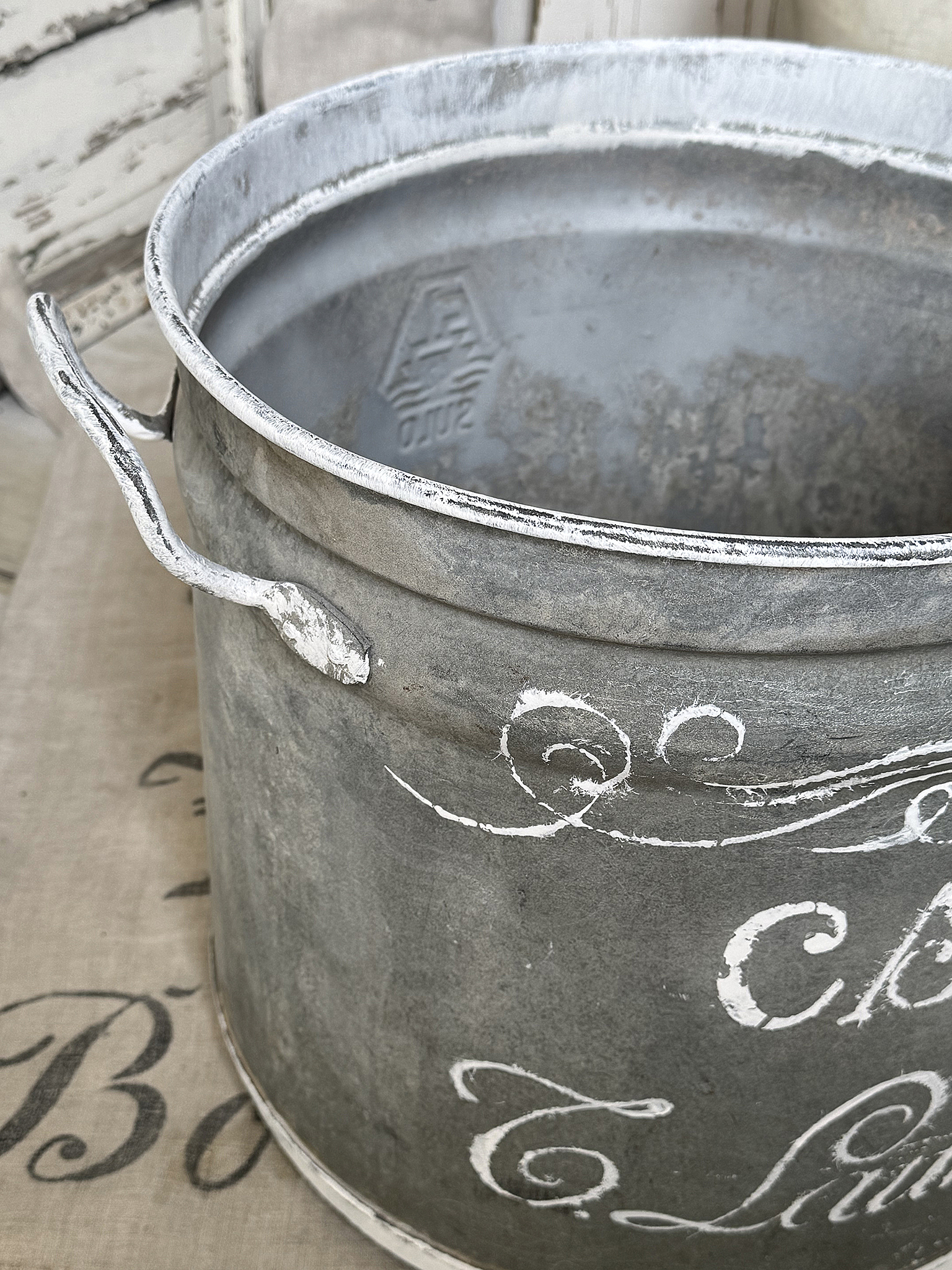 Alter großer Zinktopf mit französischem Flair***