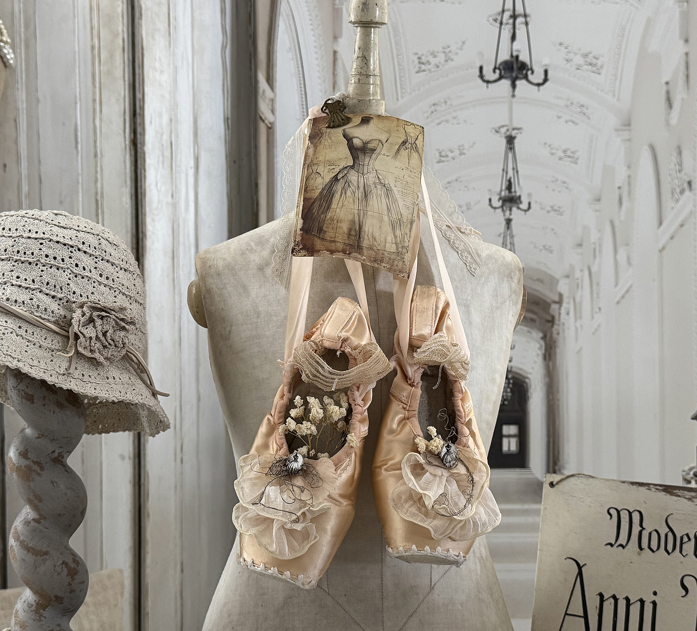 Romantisches Vintage-Gehänge aus alten Ballettschuhen 1***