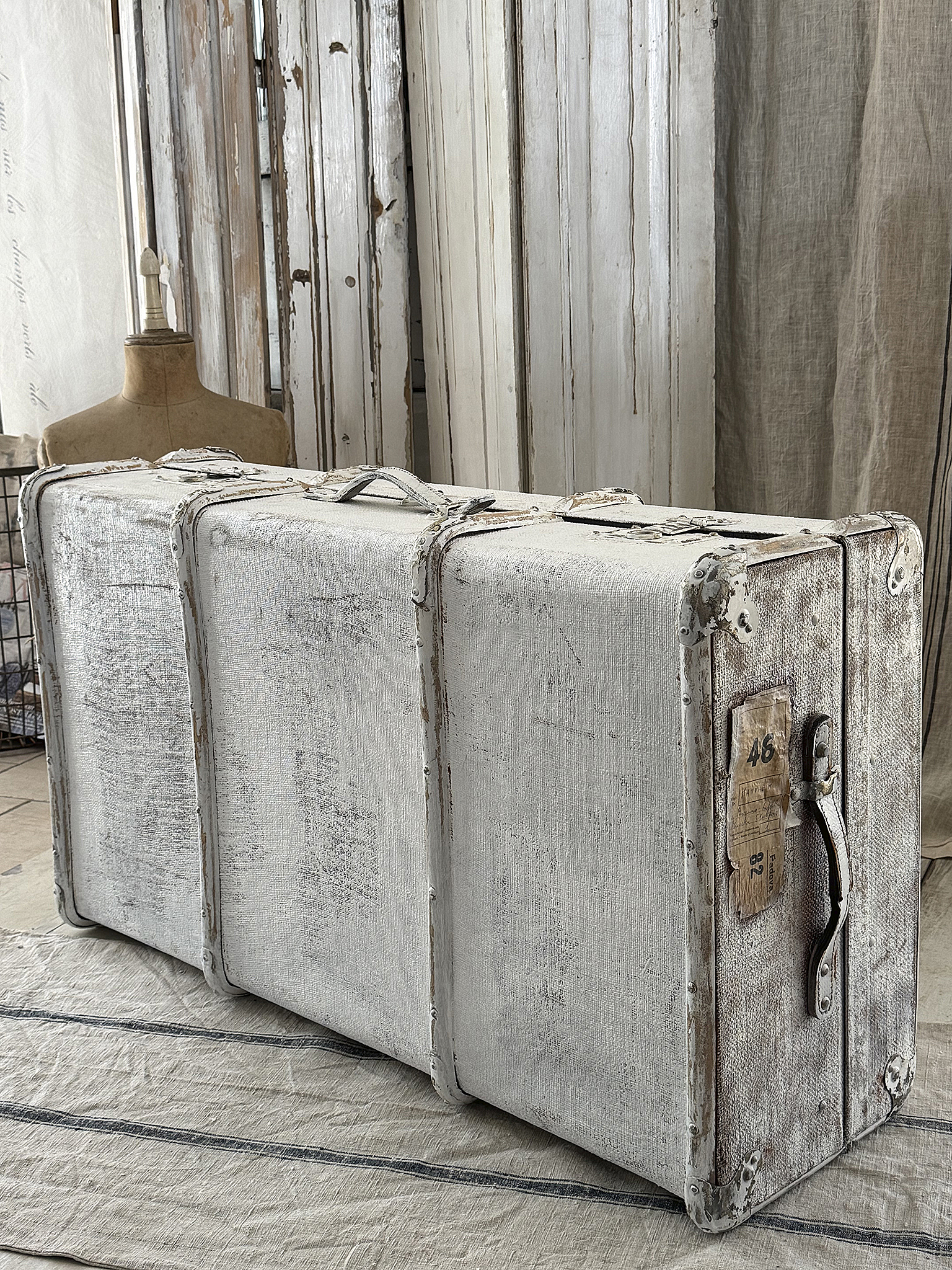 Wunderschöner nostalgischer Überseekoffer mit Holzstreben – Shabby Chic***