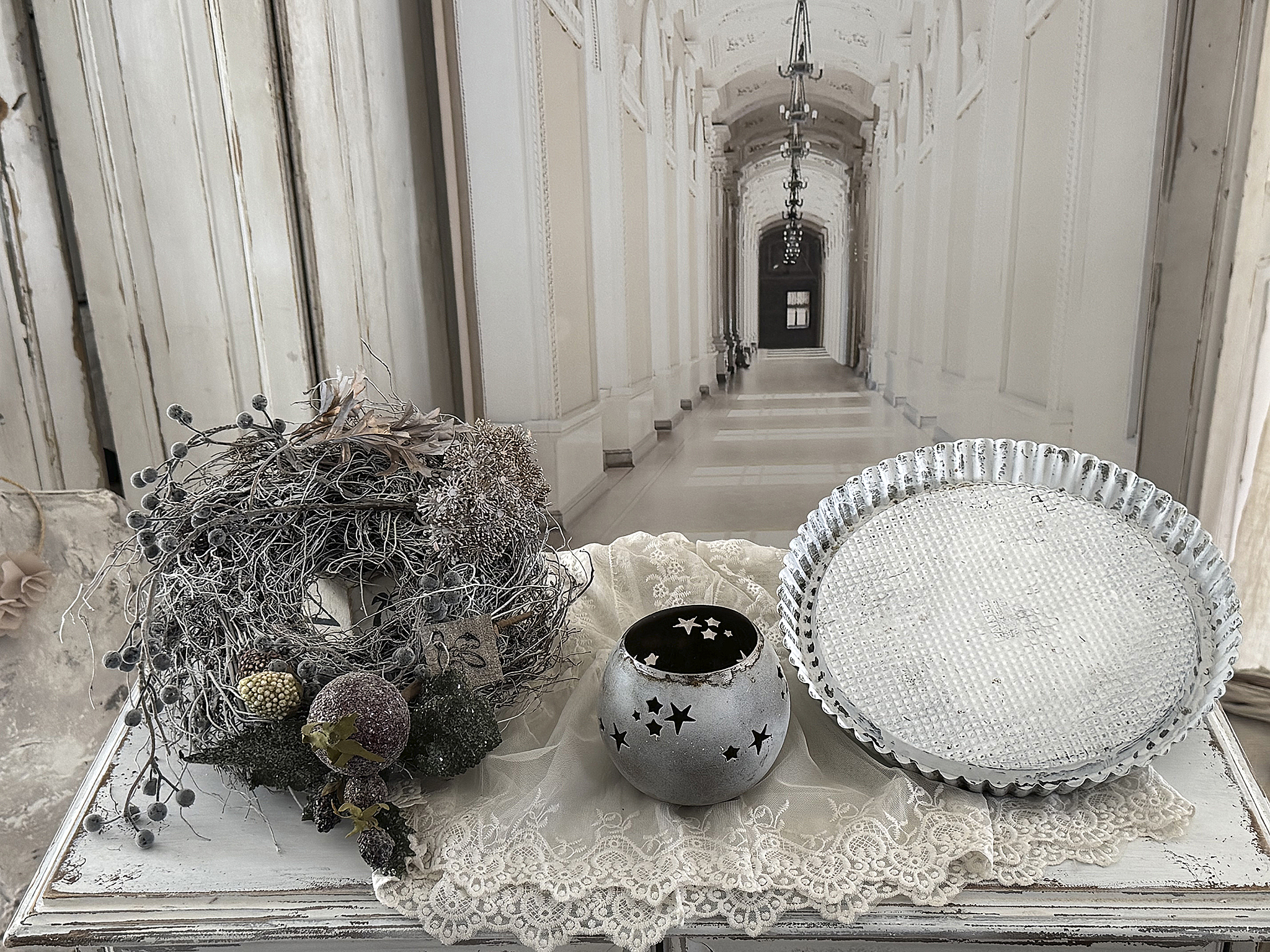 Adventsgesteck mit nostalgischem Sternenwindlicht – Winterlicher Frostzauber im Shabby Chic***
