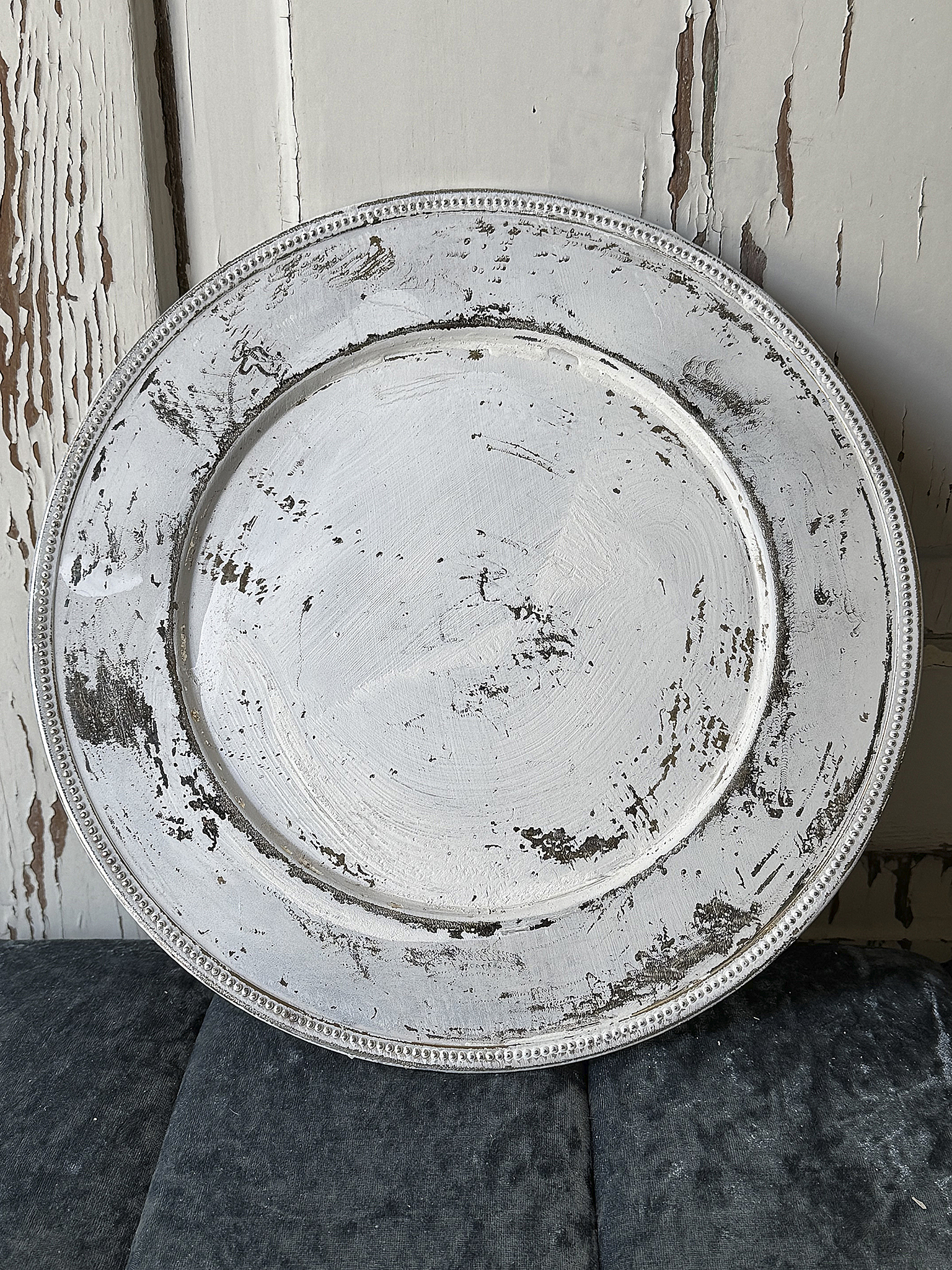 Schmuckhand aus Holz mit passendem Teller***