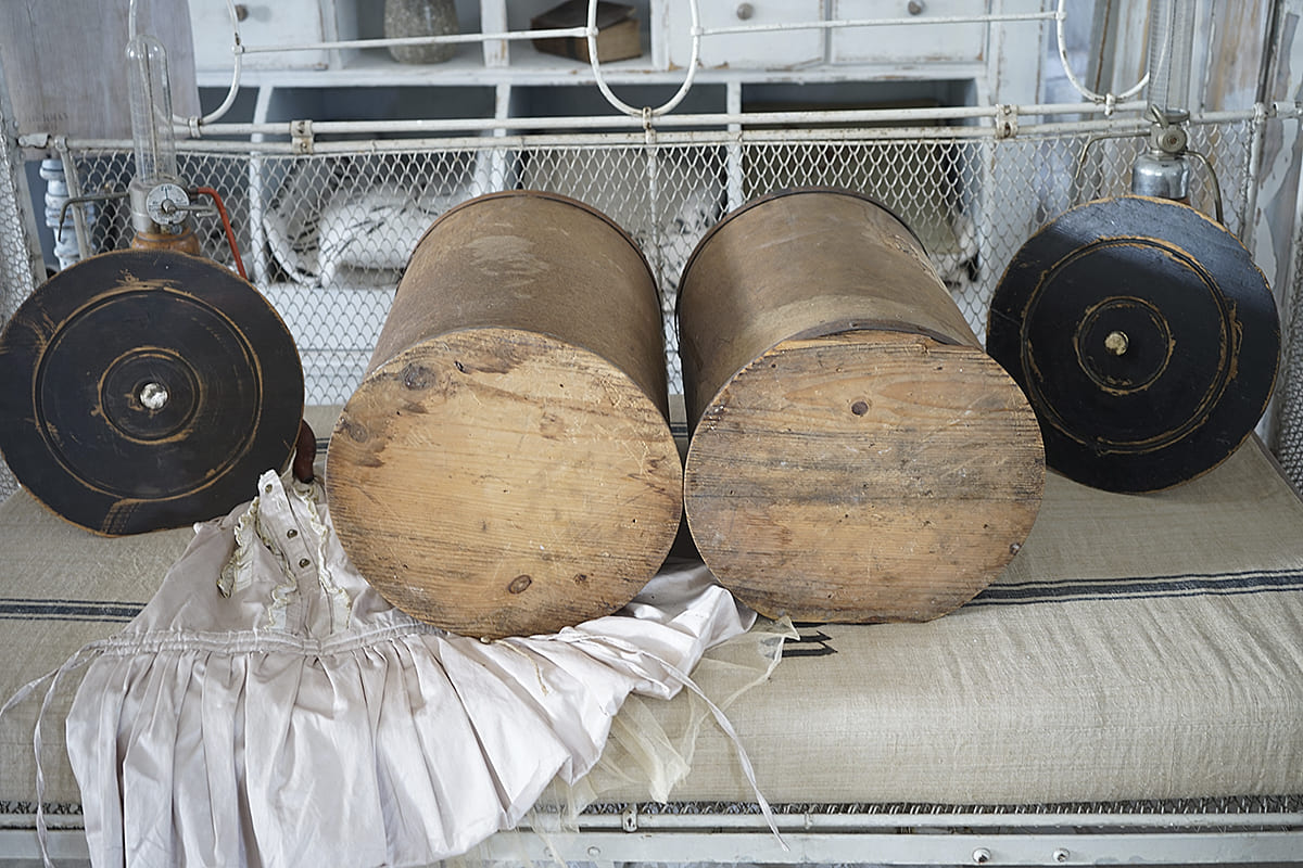 Brocante große Apothekertonne braun