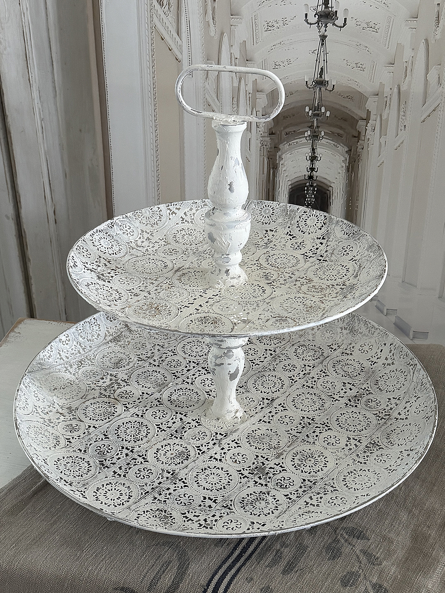  Große Metalletagere im Shabby Chic – dekorativ & funktional***