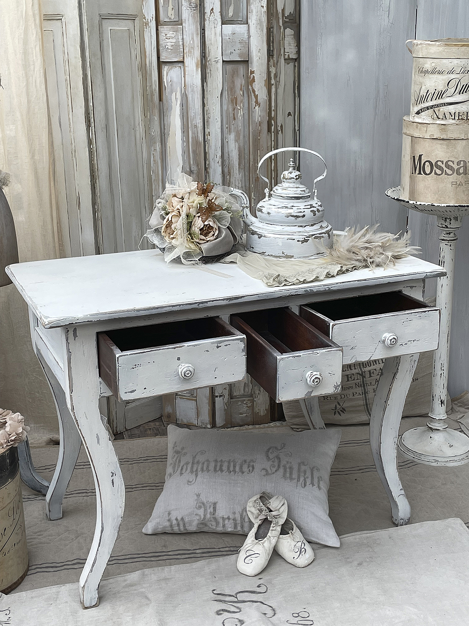 Reizender Chippendale Konsolentisch*** Reizender Chippendale Konsolentisch***
