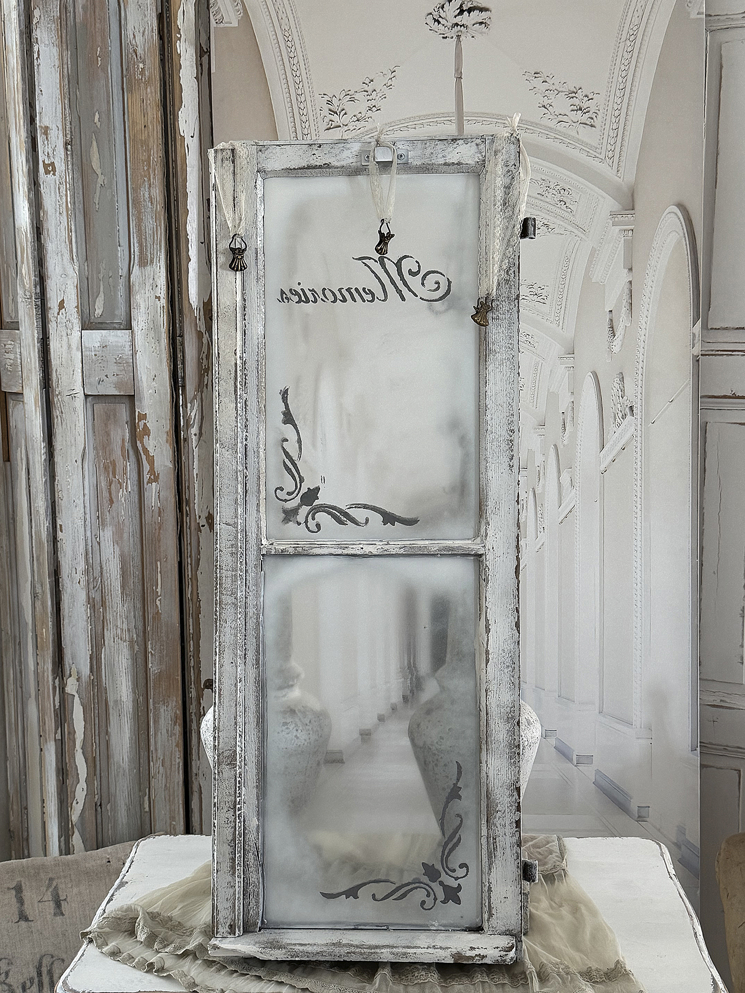  Antikes Sprossenfenster – Memo-Board Memories***