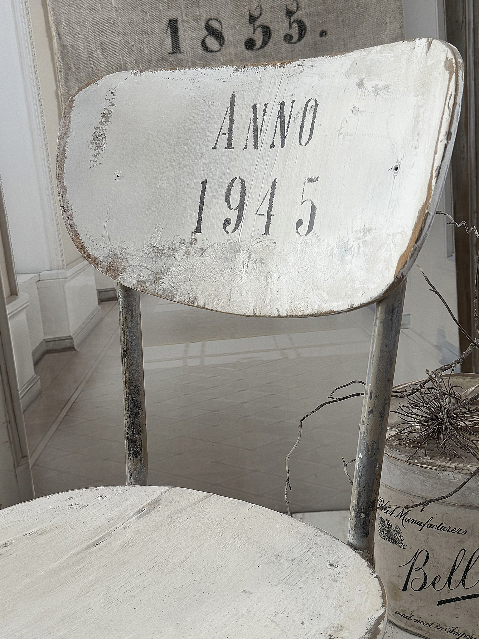Alter Werkstattstuhl im Shabby Chic mit charmantem Vintage-Flair***