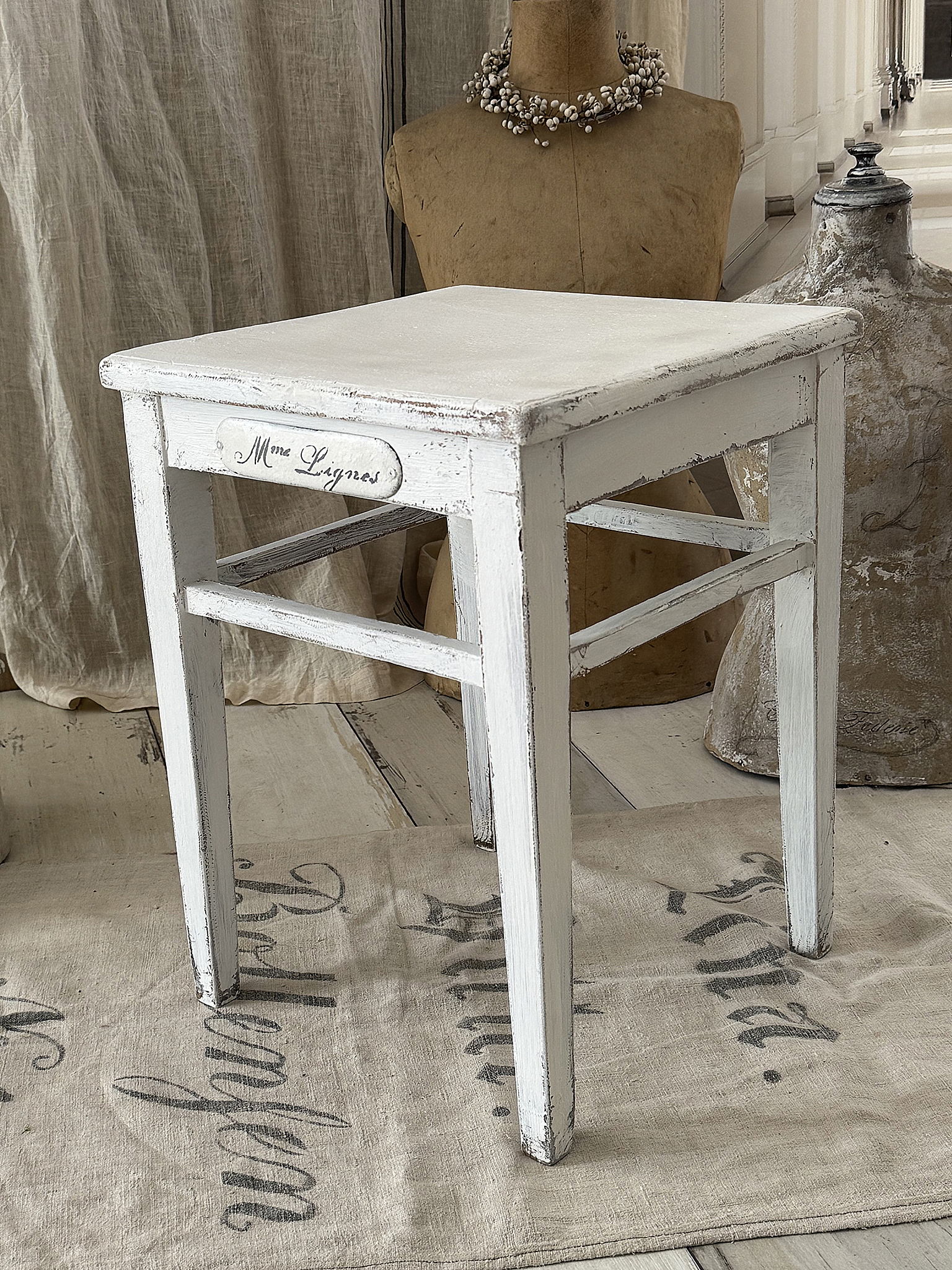 Alter Hocker Charmantes Vintage-Unikat***