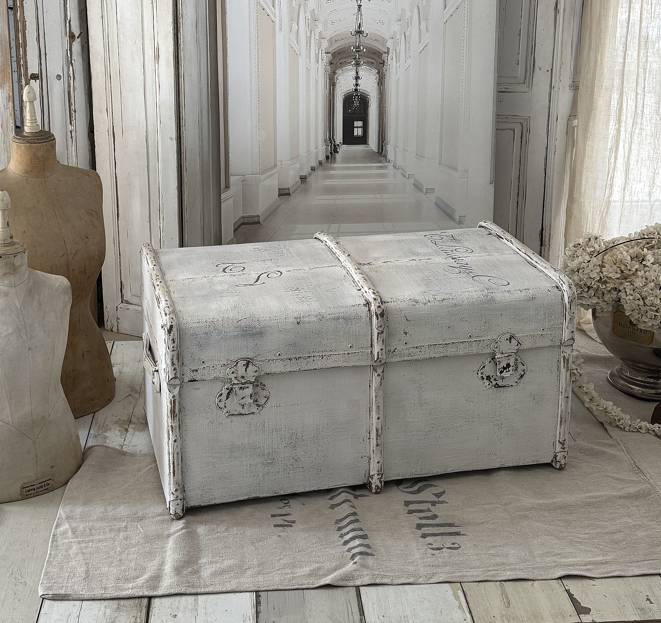 Antiker Überseekoffer über 100 Jahre – Shabby Chic – Reisetruhe / Couchtisch – Unikat***