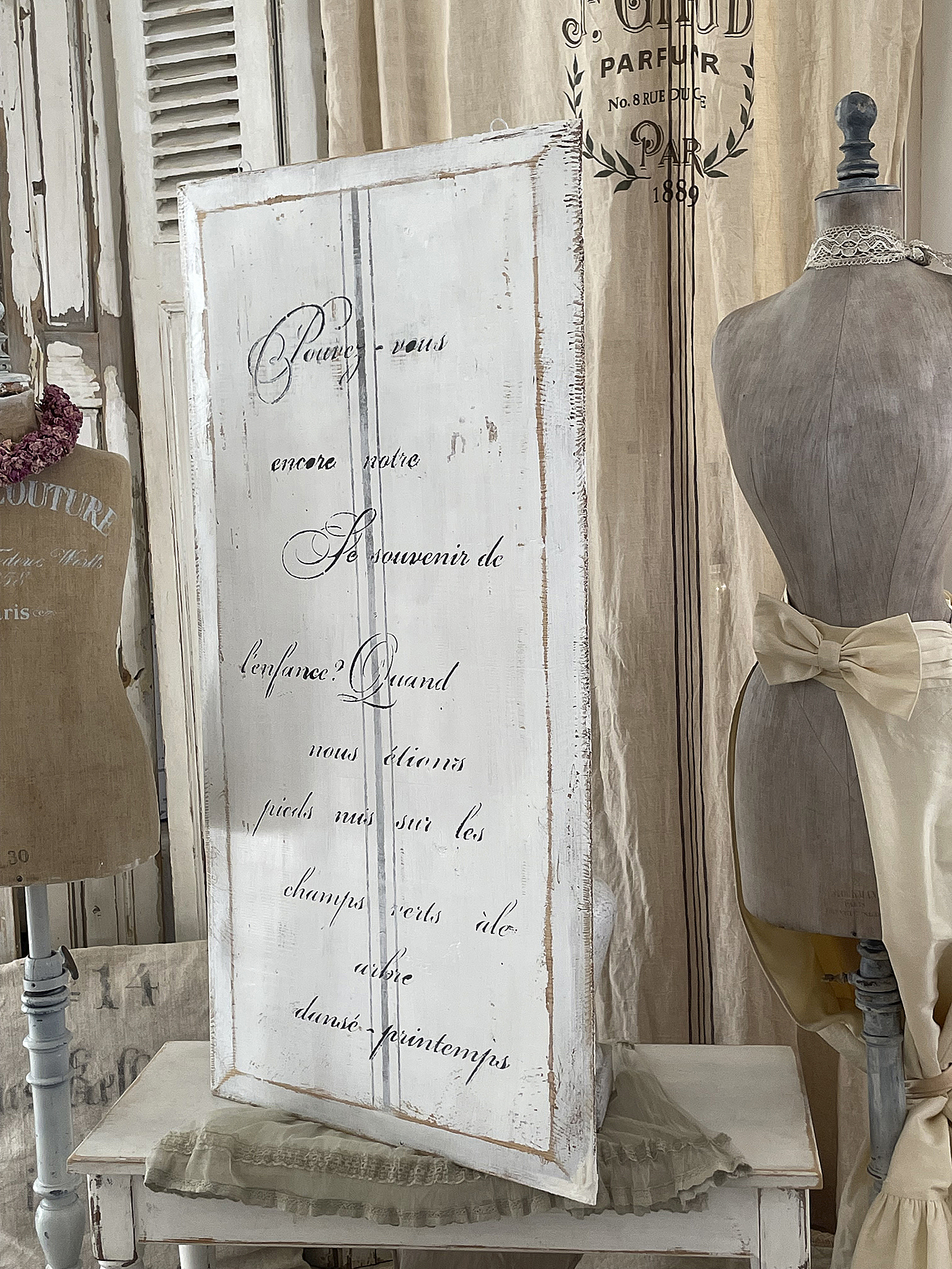 Großes Bild aus alter Holzkassette