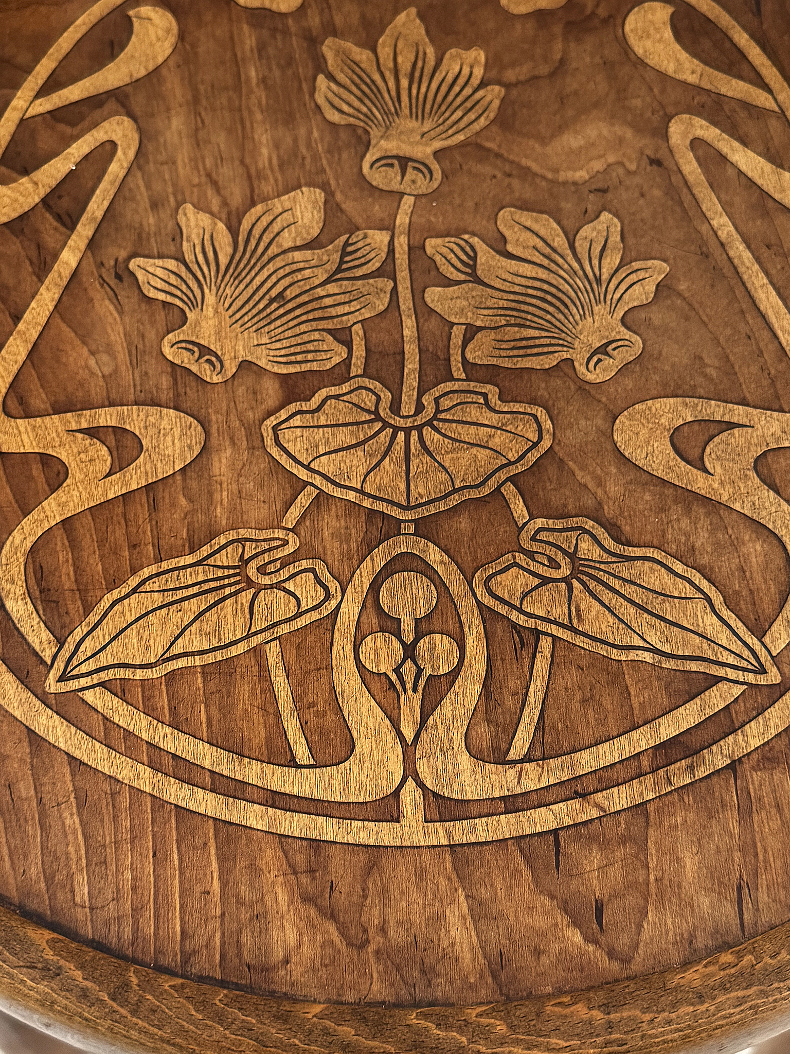 Wunderschöner Jugendstil-Bugholzstuhl mit floraler Einlegearbeit***