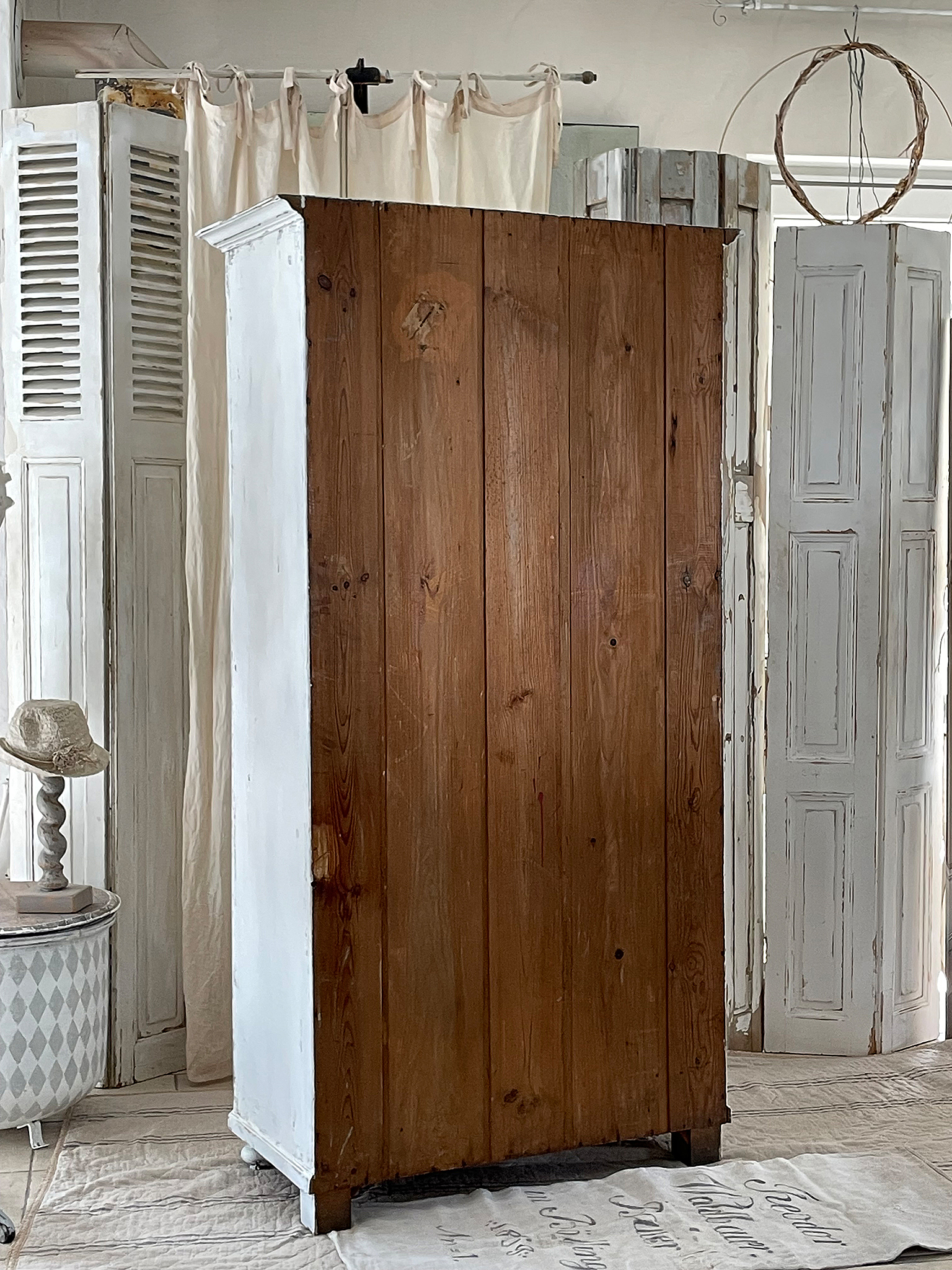 Großer Wäscheschrank Brocante*** Großer Wäscheschrank Brocante***