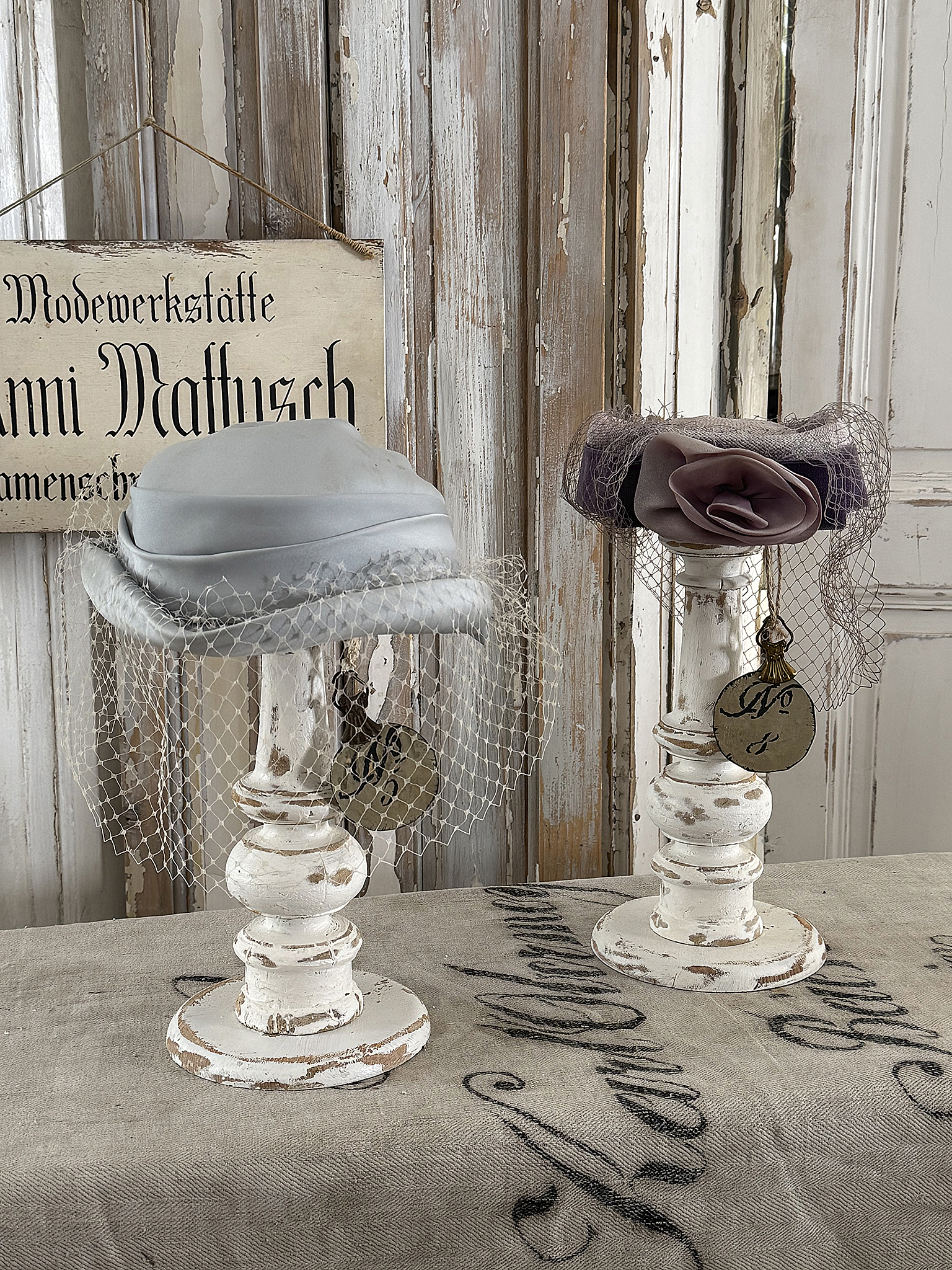 Alte, Hutständer No.5 / No.8 ***