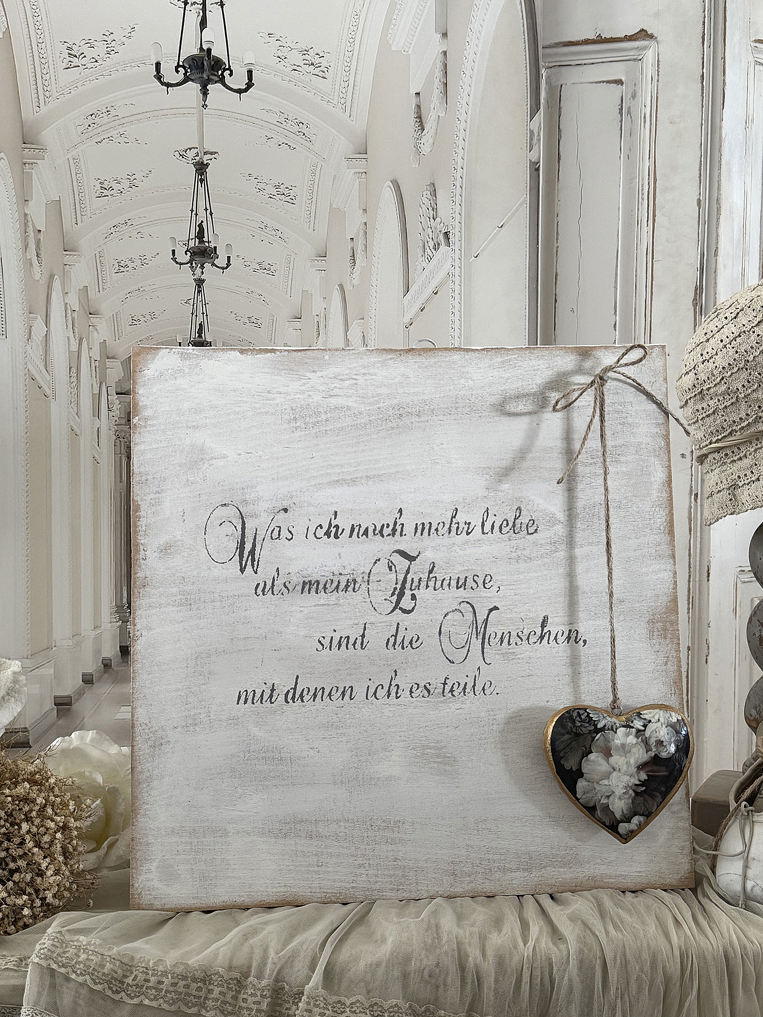 Charmantes Shabby-Bild „Mit Herz zu Hause“***