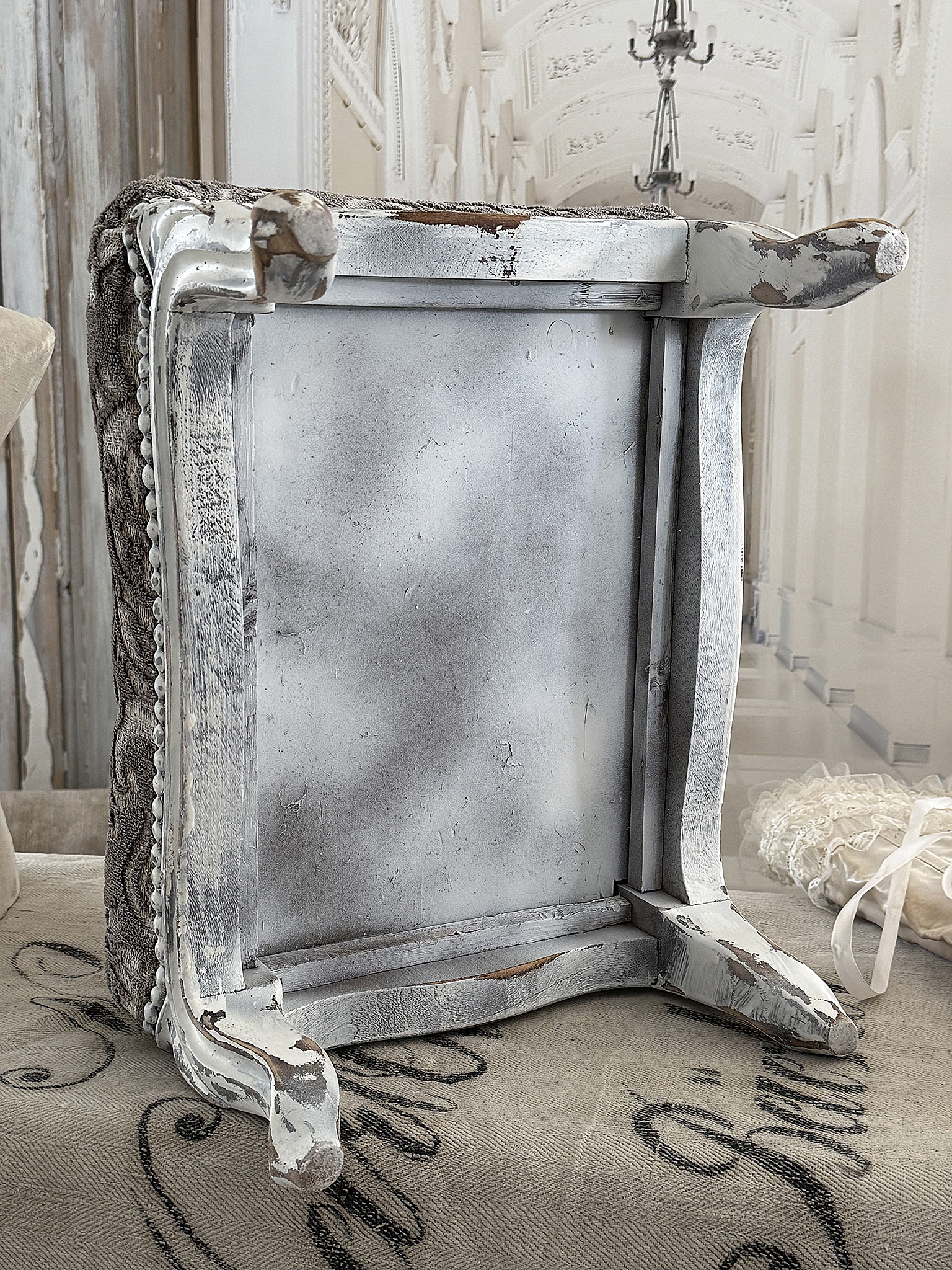 Süßes altes Fußbänkchen***