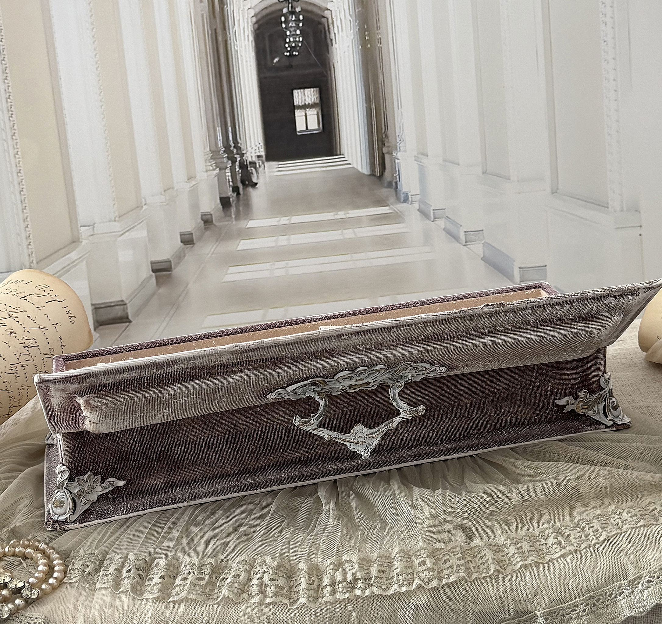 Antike Chatulle aus der Belle Époque – ein bezauberndes Schmuckstück mit nostalgischem Charme***