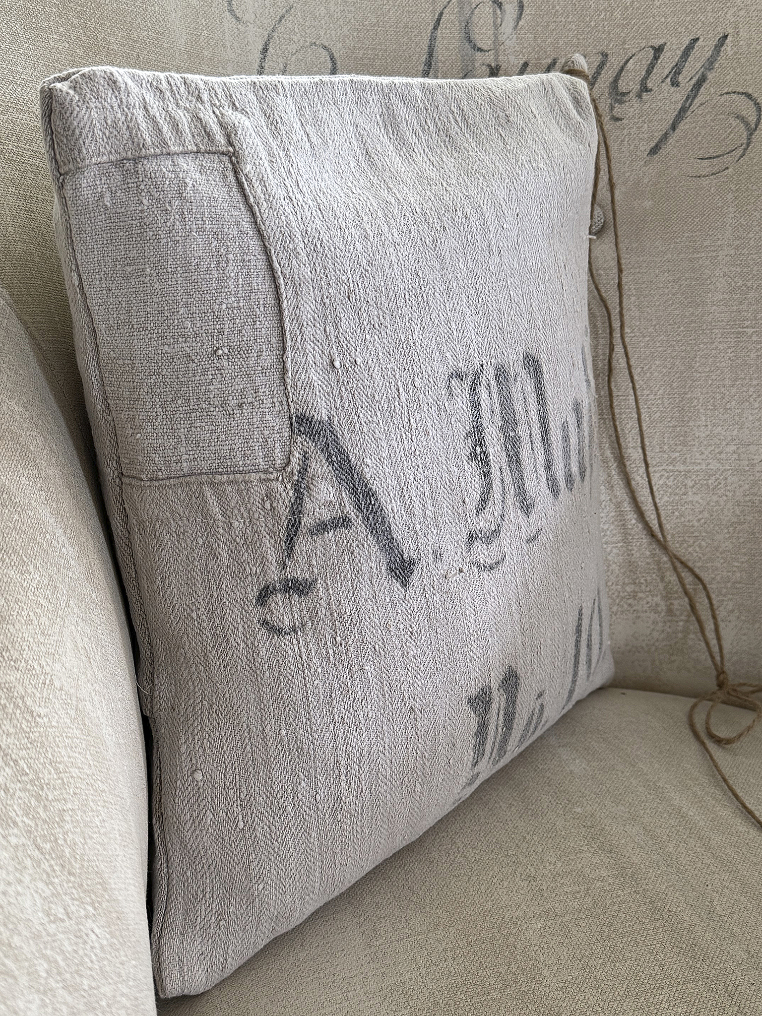 Charmantes Mehlsackkissen mit Geschichte No. 10*** Charmantes Mehlsackkissen mit Geschichte No. 10***