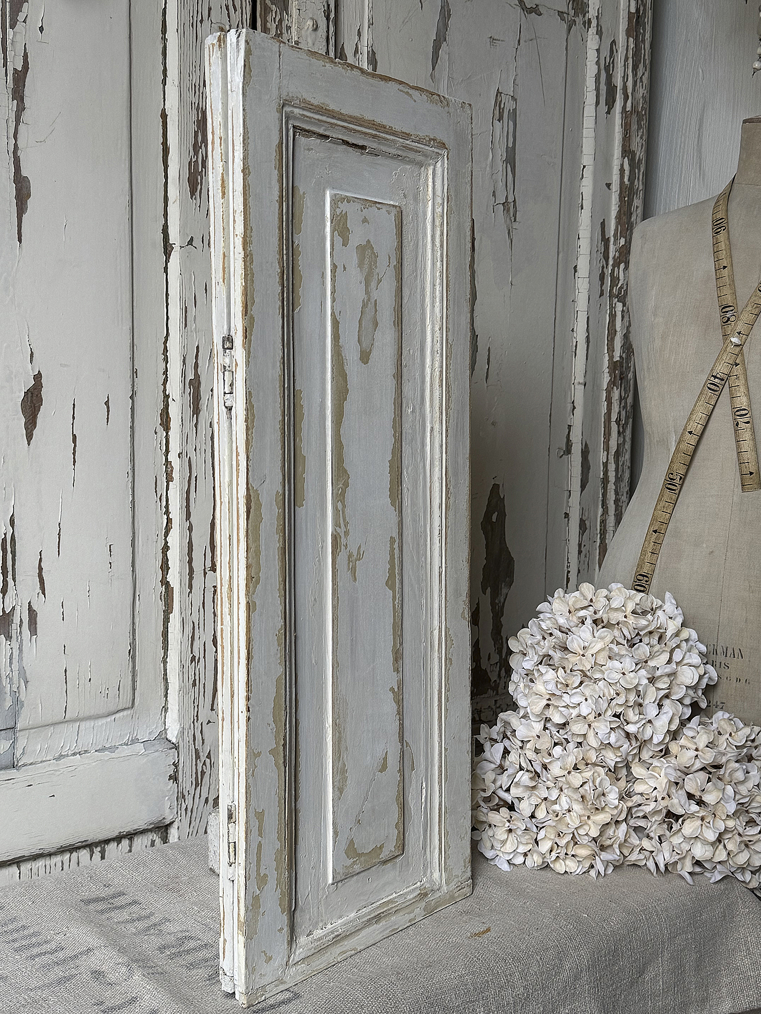 Charme vergangener Zeiten – süßer französischer Klappladen***