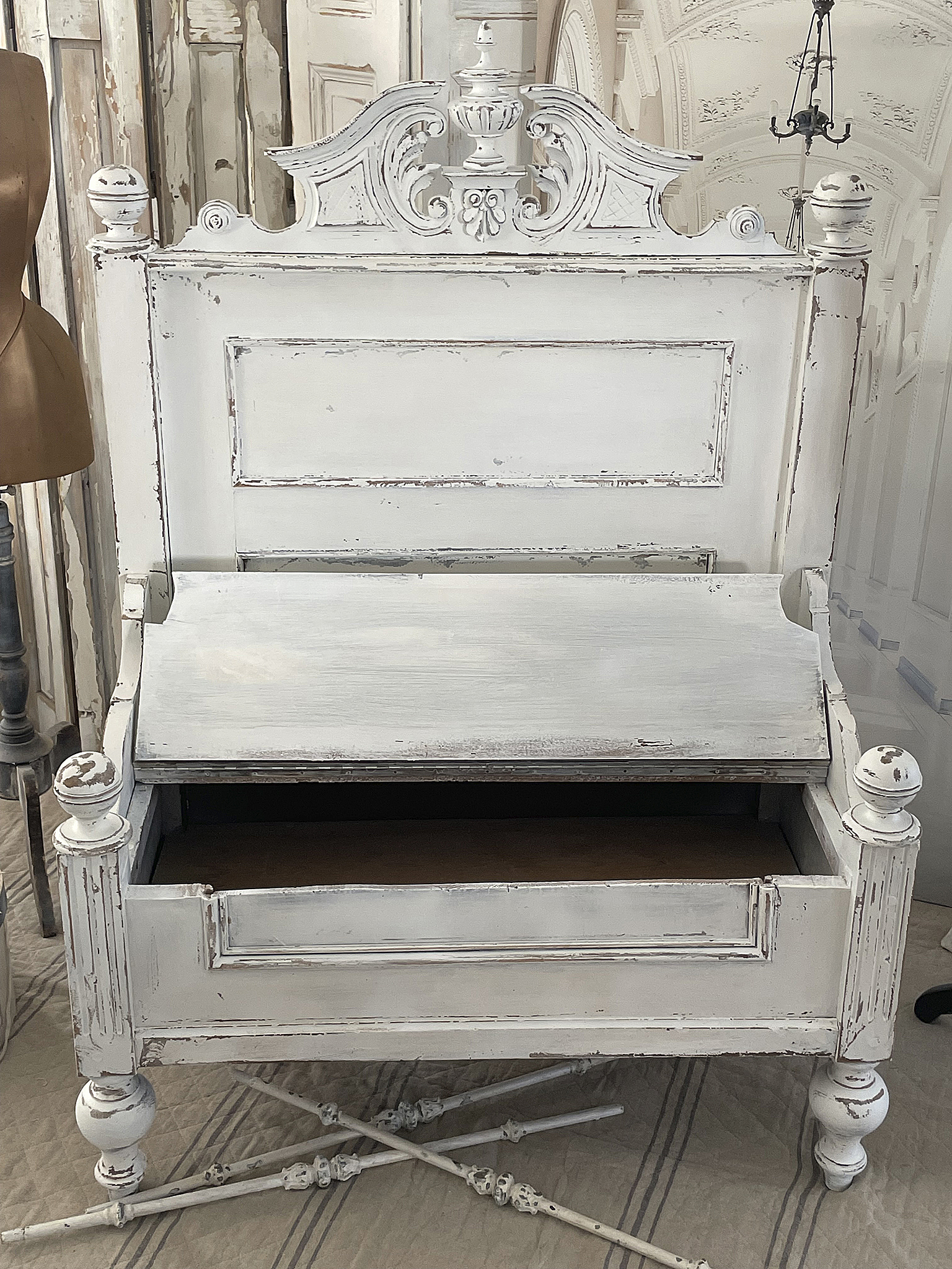 Antike Gründerzeit- Truhenbank shabbychic***