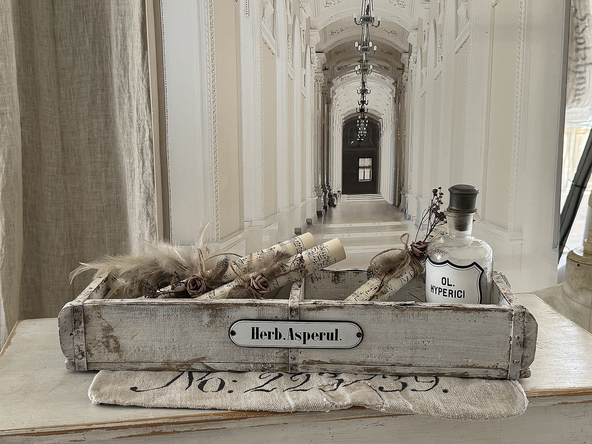 Antike lange  Apothekerschublade mit Geschichte- Asperul***