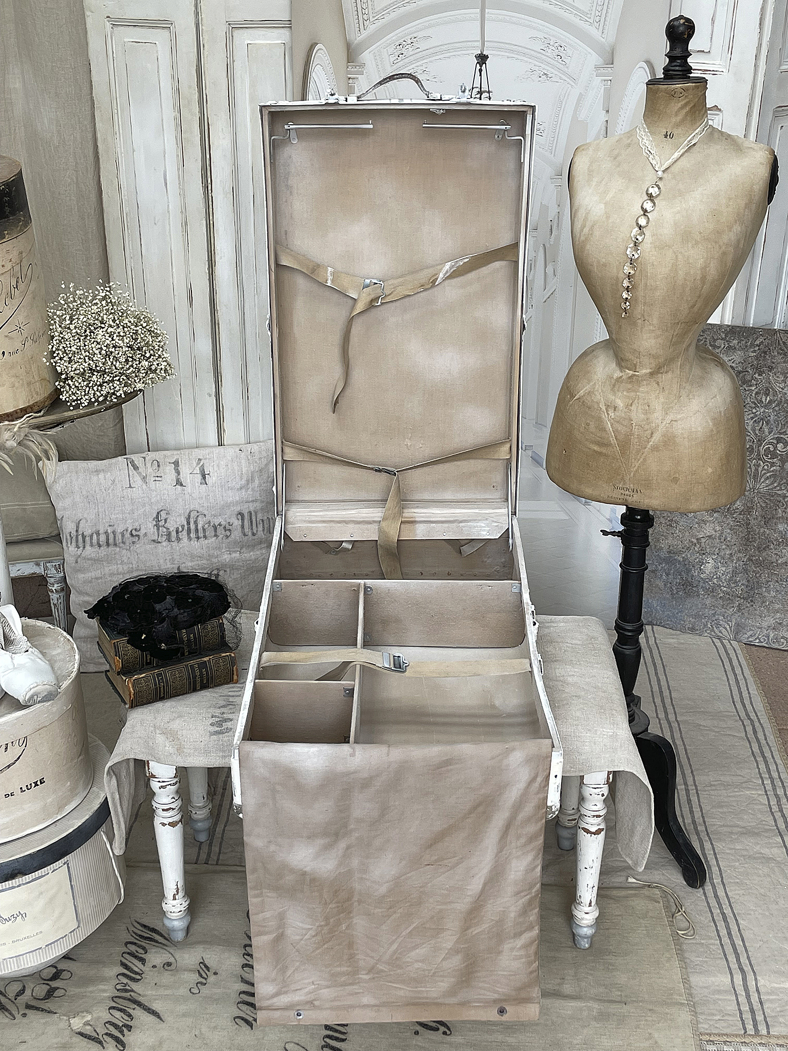 Ausgefallener Vintage-Schrankkoffer*** Ausgefallener Vintage-Schrankkoffer***