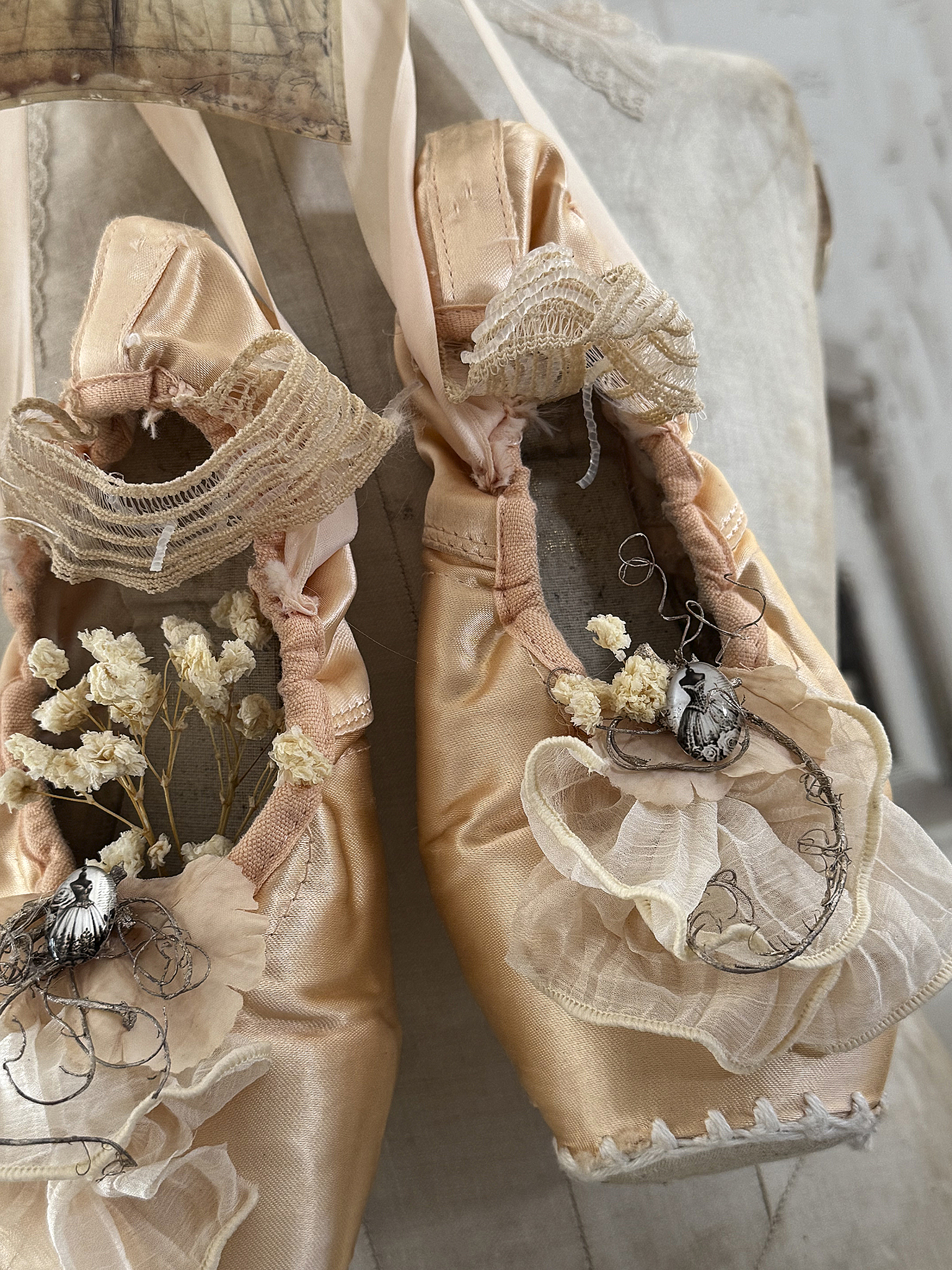 Romantisches Vintage-Gehänge aus alten Ballettschuhen 1***
