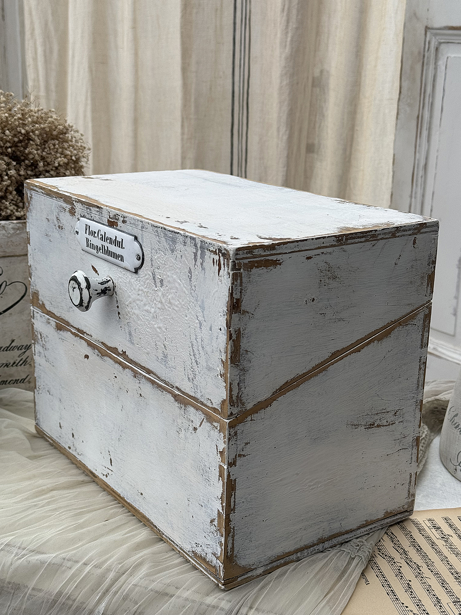 Dekorative Aufbewahrungsbox aus Holz im Vintage-Stil Vintage Holzbox mit Glanz und keramischem Griff, ideal für die Aufbewahrung