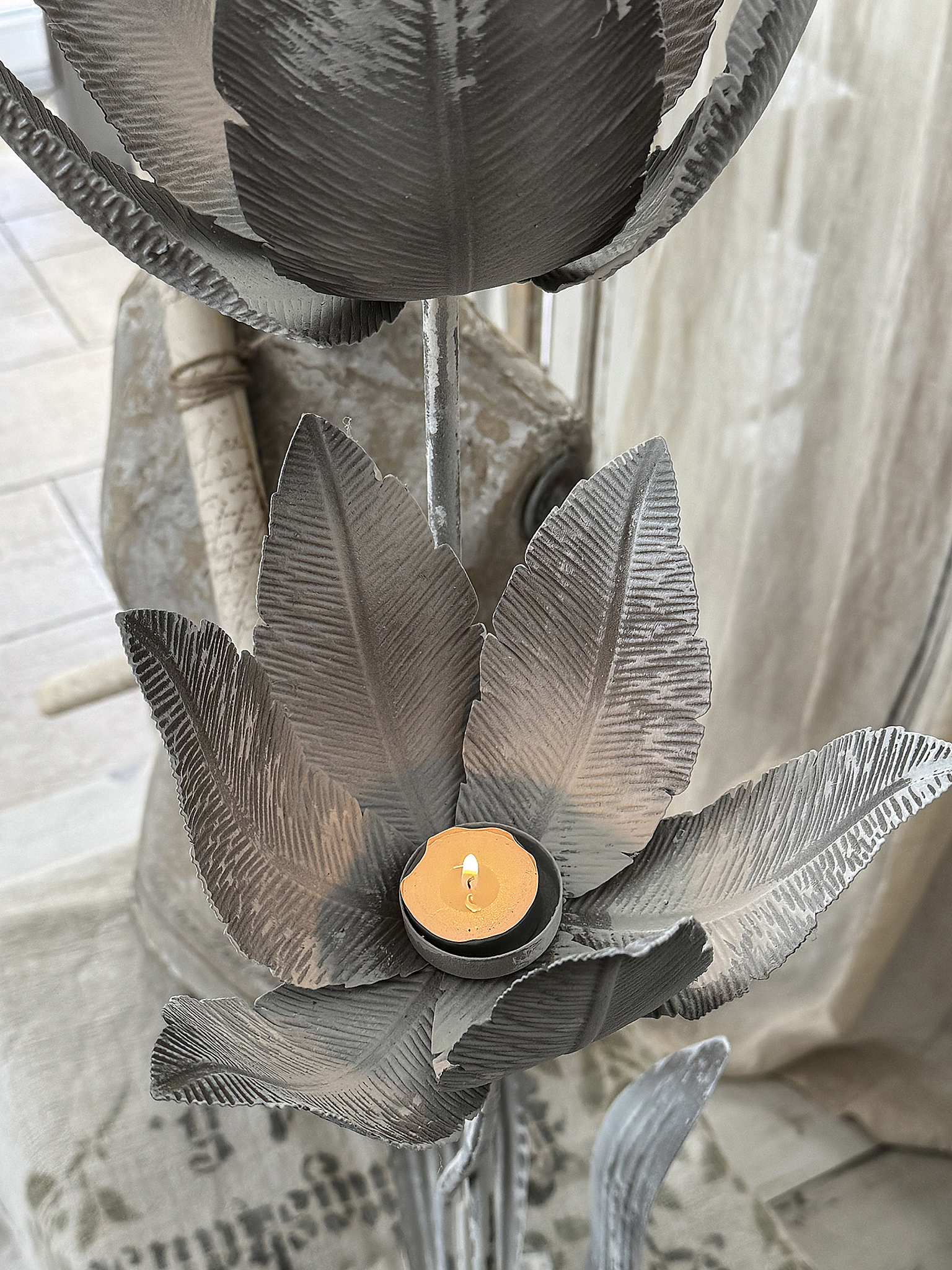Große Tulpen-Skulptur aus Cortenstahl***