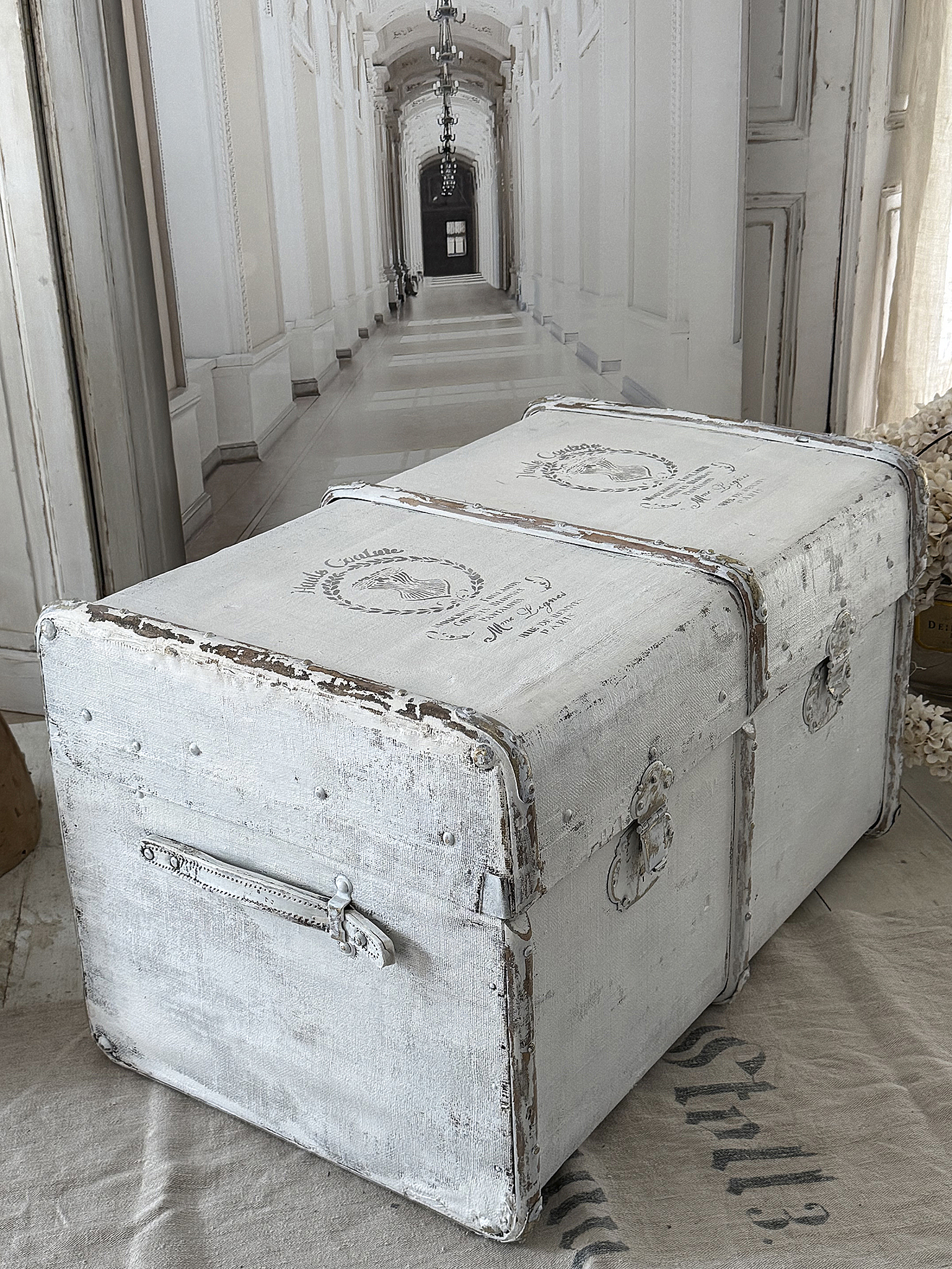 Antiker Überseekoffer über 100 Jahre – Haute Couture – Shabby Chic – Reisetruhe / Couchtisch – Unikat***