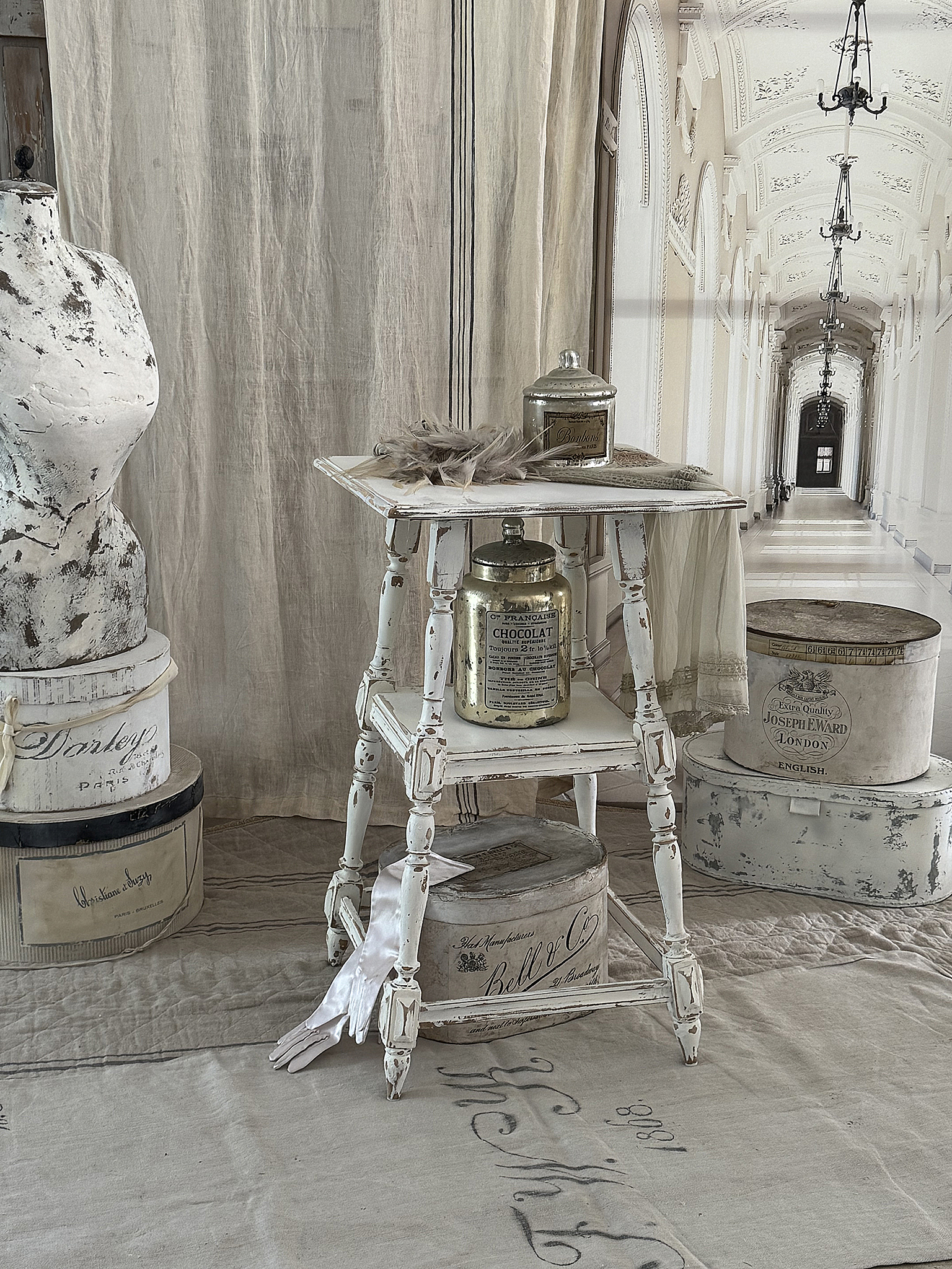 Alter Shabby Landhaustisch, Beistelltisch***