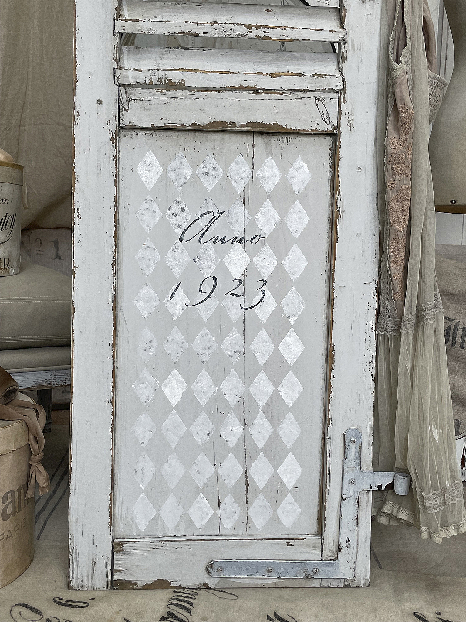 Alter Fensterladen Anno 1923*** Alter Fensterladen Anno 1923***