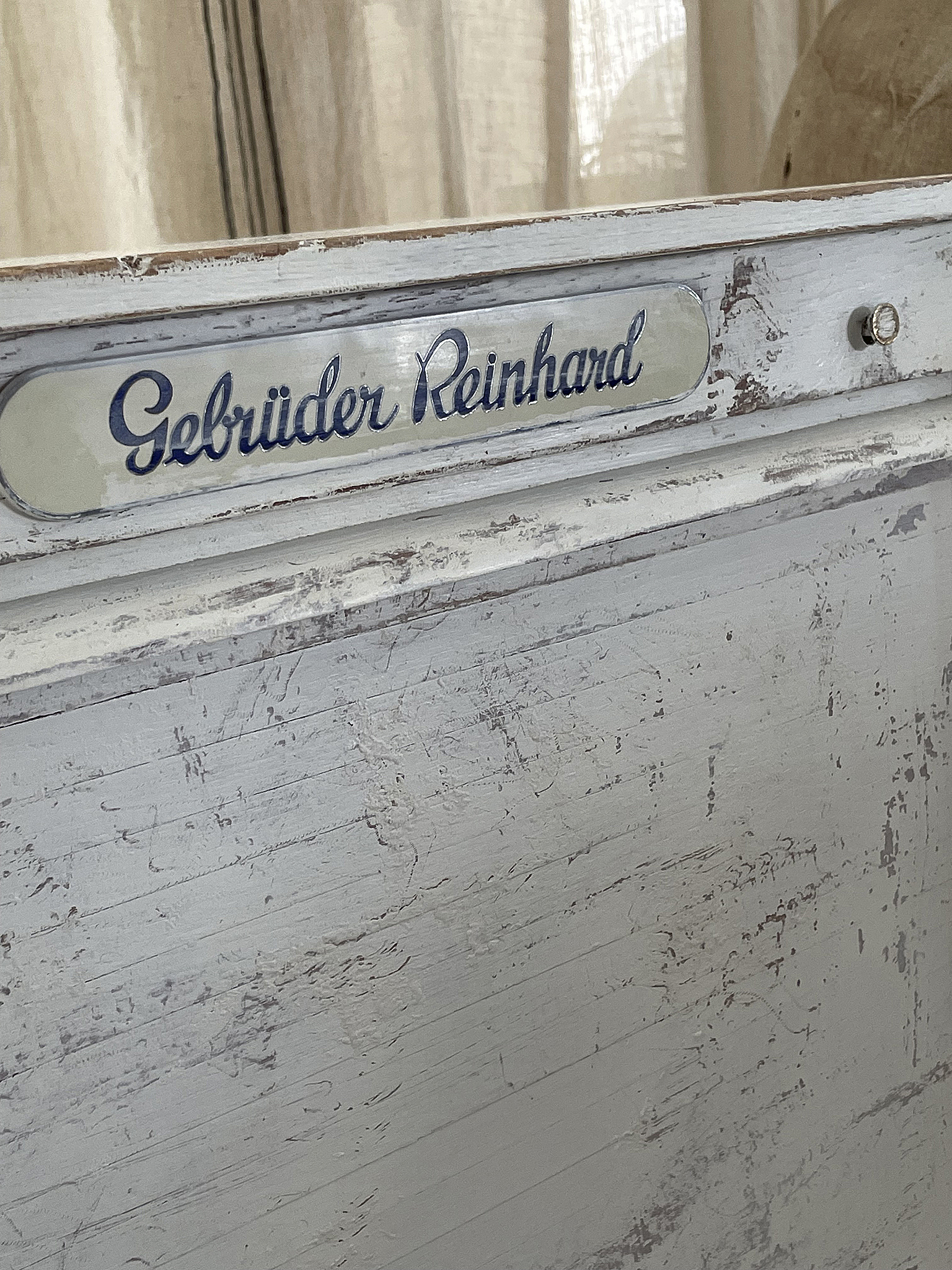 Alter Shabby Rollschrank Bauhaus***