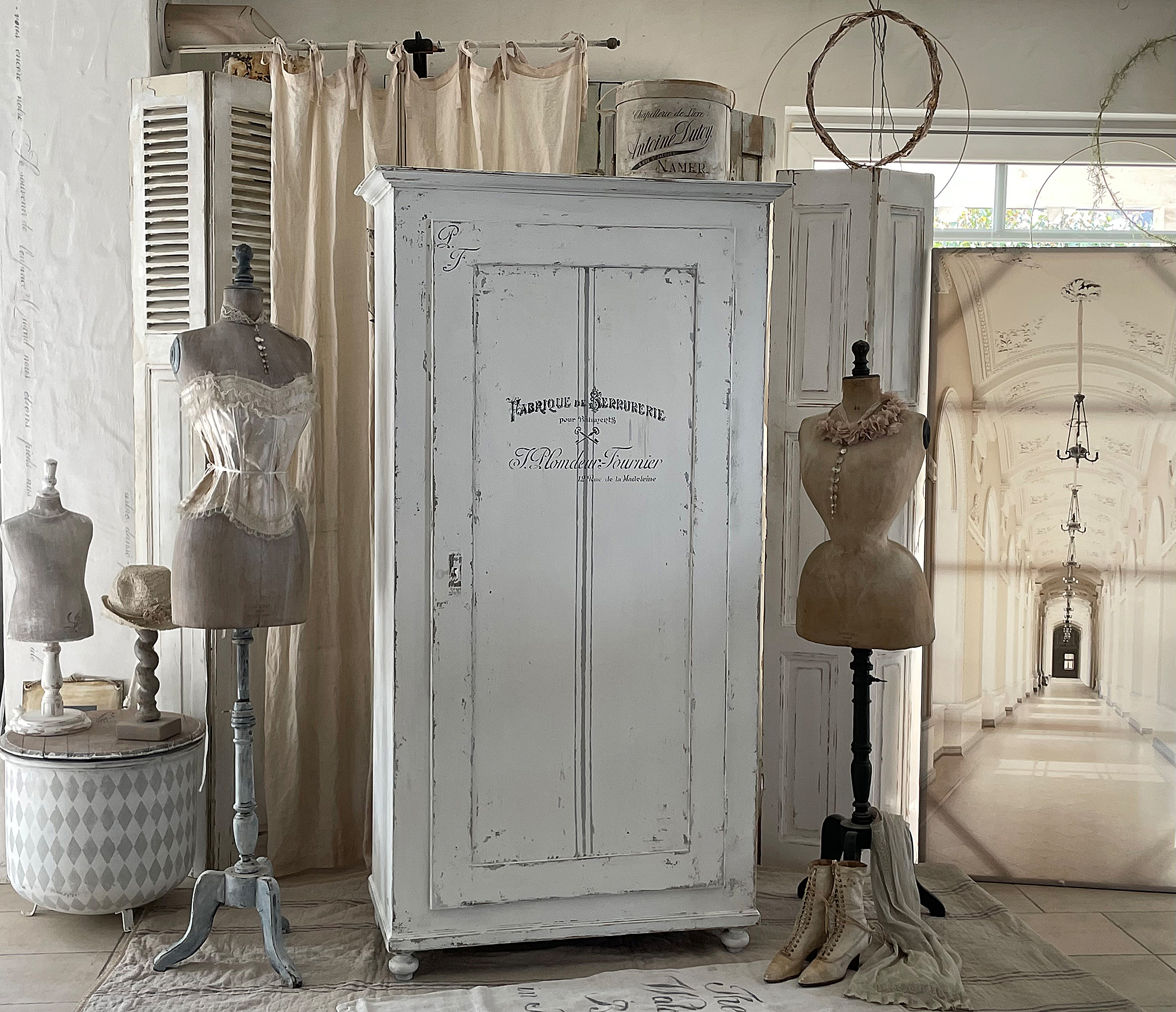 Großer Wäscheschrank Brocante*** Großer Wäscheschrank Brocante***