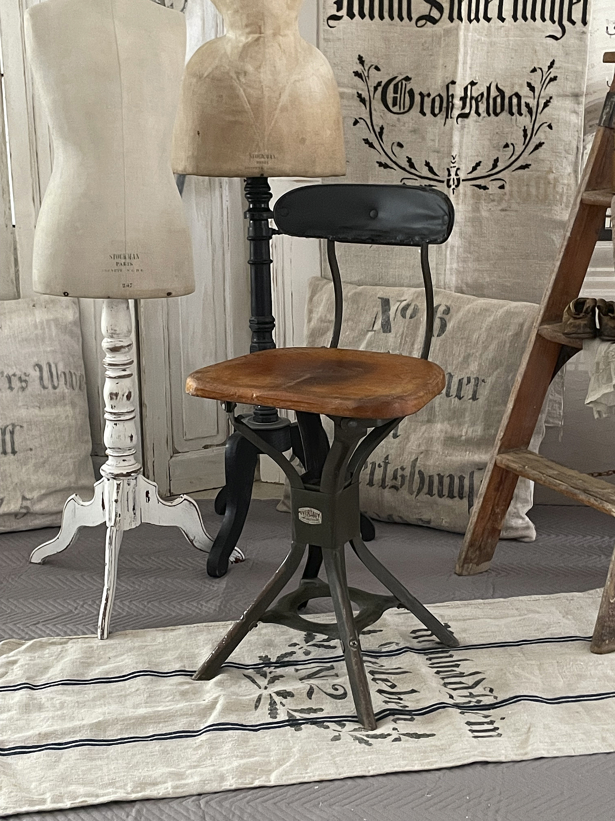Reserviert! Cooler Vintage Loft Stuhl*** Reserviert! Cooler Vintage Loft Stuhl***