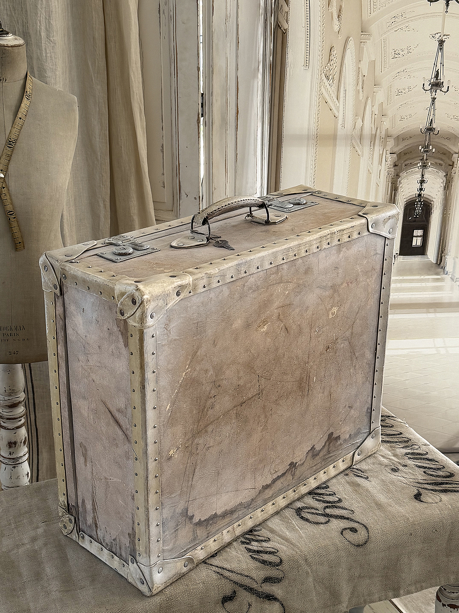 Wunderschöner alter Oldtimer-Koffer im Vintage-Stil***