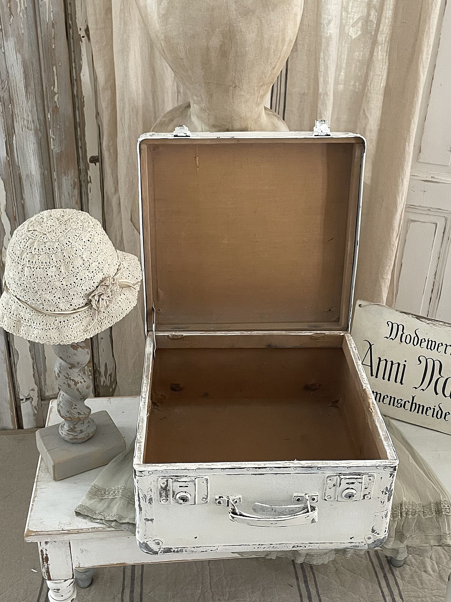 Alter Hutkoffer Brocante*** Alter Hutkoffer Brocante***