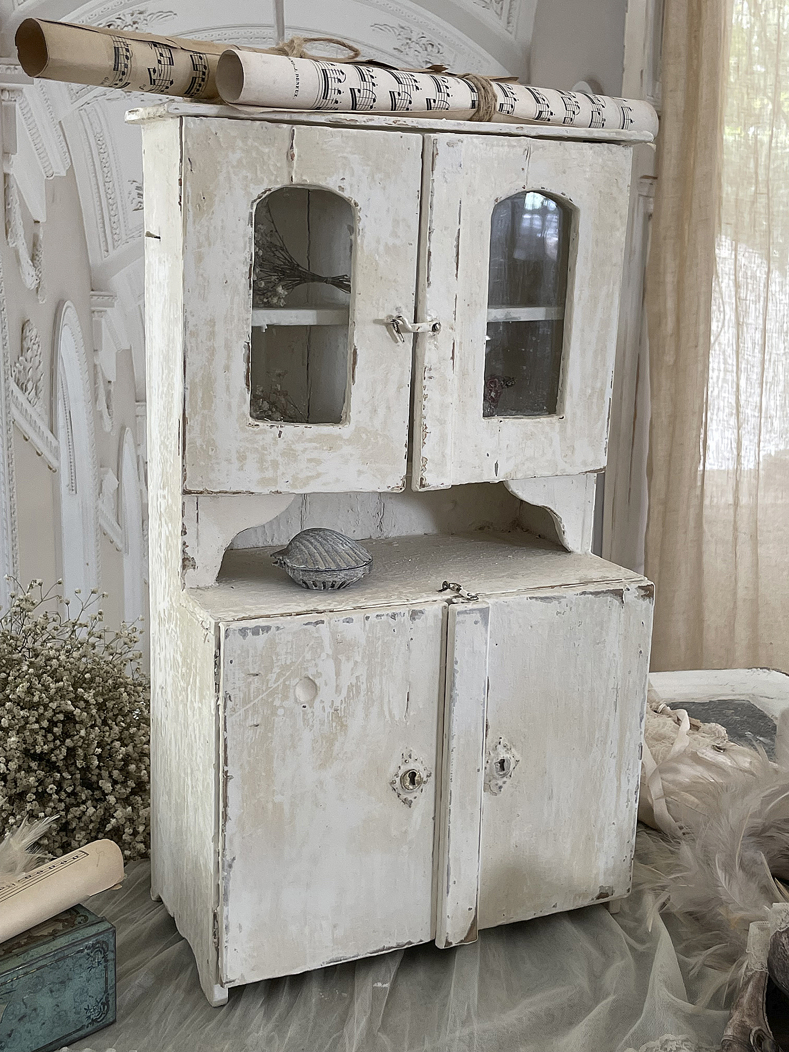 Antike Modell-Vitrine/Puppenschrank*** Antike Modell-Vitrine/Puppenschrank***