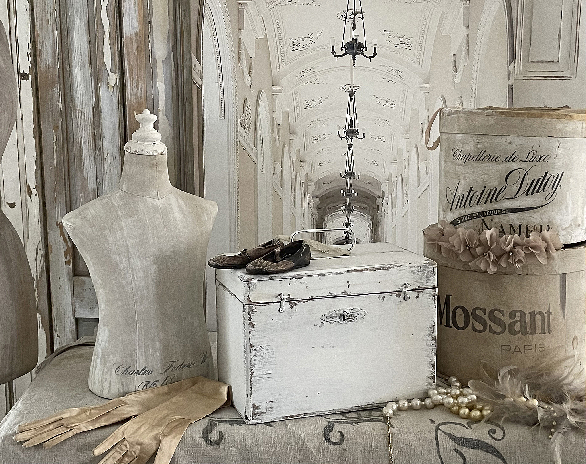 Reizende antike Shabby-Holzkassette***