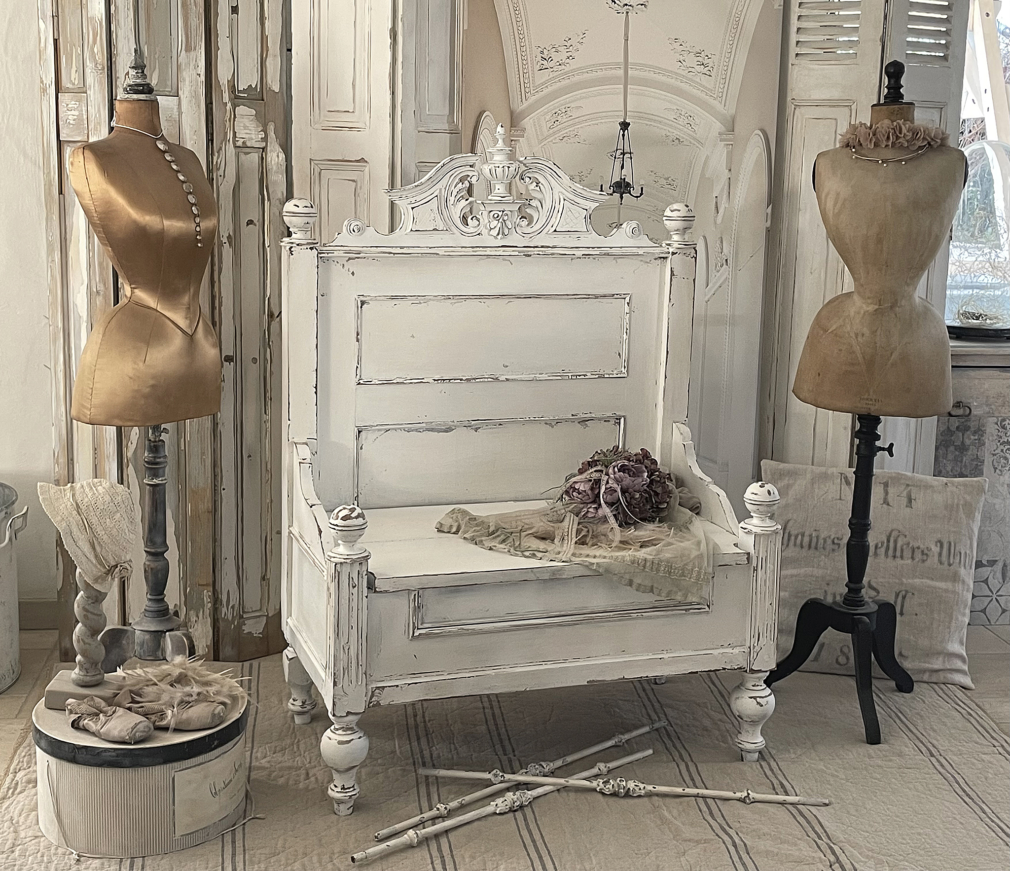 Antike Gründerzeit- Truhenbank shabbychic***