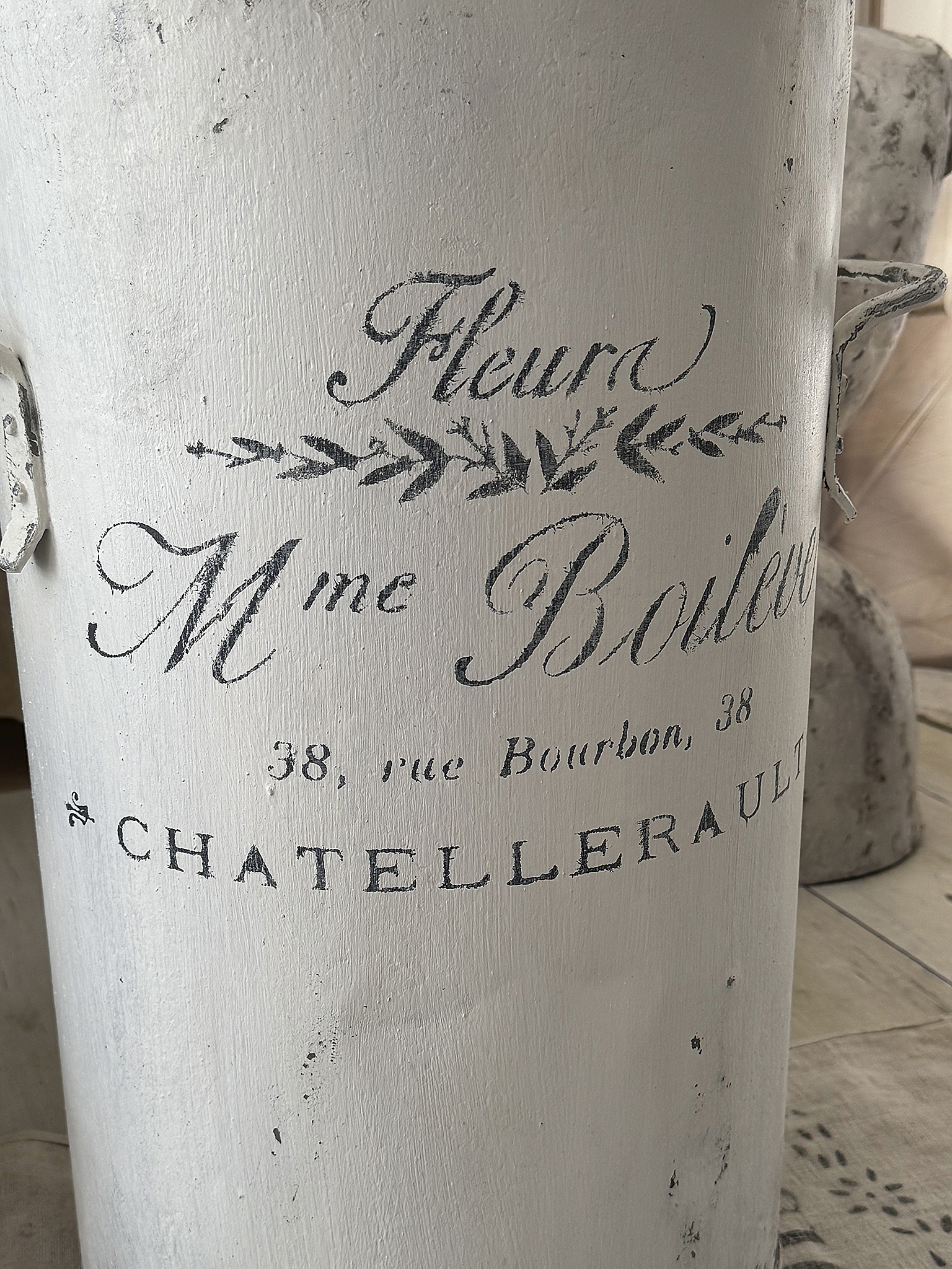 Antike große Zinktonne im Shabby Chic –Unikat mit französischem Flair**