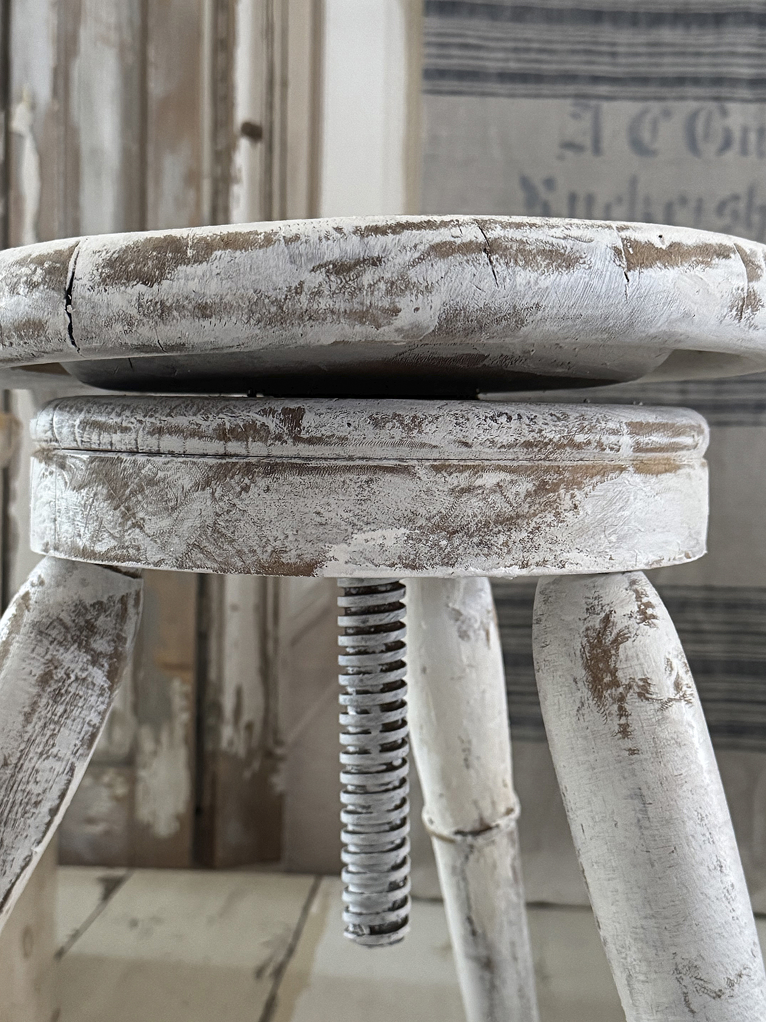 Alter, robuster Bauernhocker Vintage***