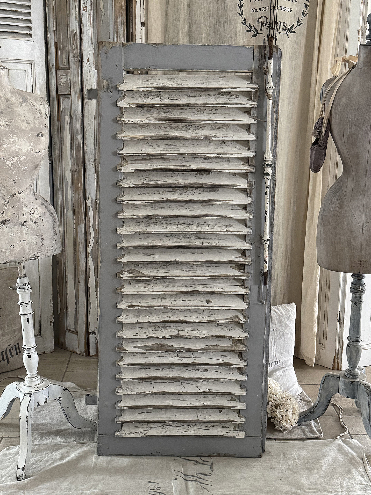  Wunderschöner antiker Lamellenladen mit Geländerstab***