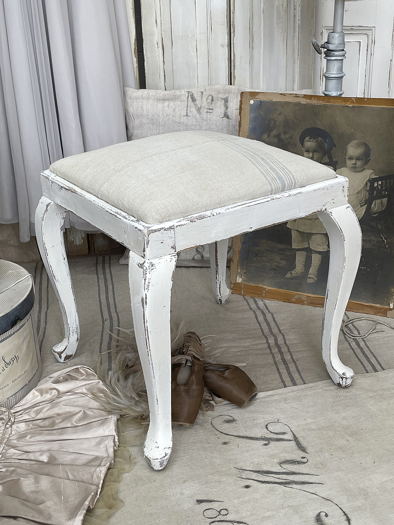 Alter wertiger Chippendale Hocker 1*** Alter wertiger Chippendale Hocker 1***