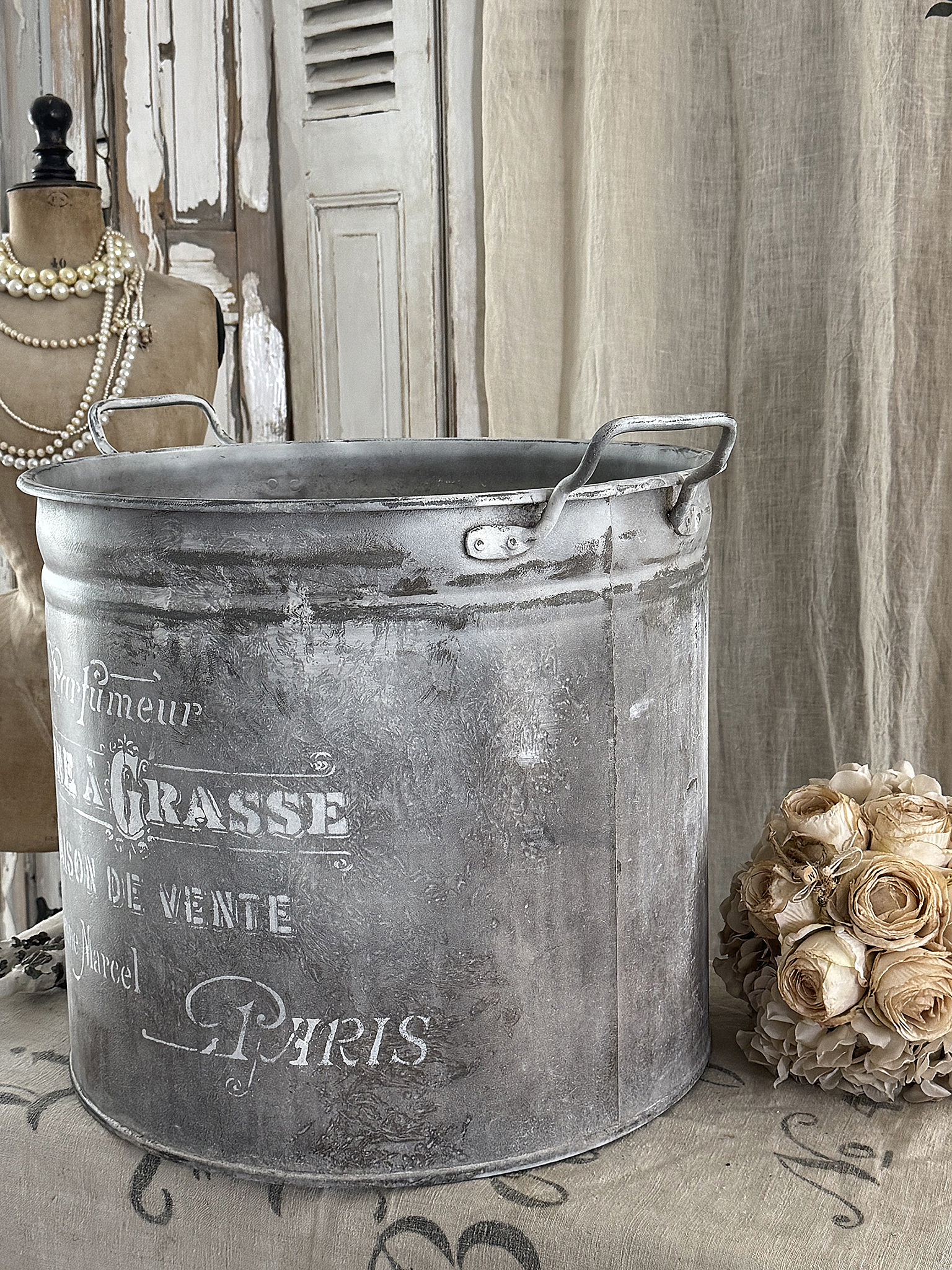 Großer alter Zinktopf (46 Liter) – französischer Vintage-Charme im Shabby-Look***