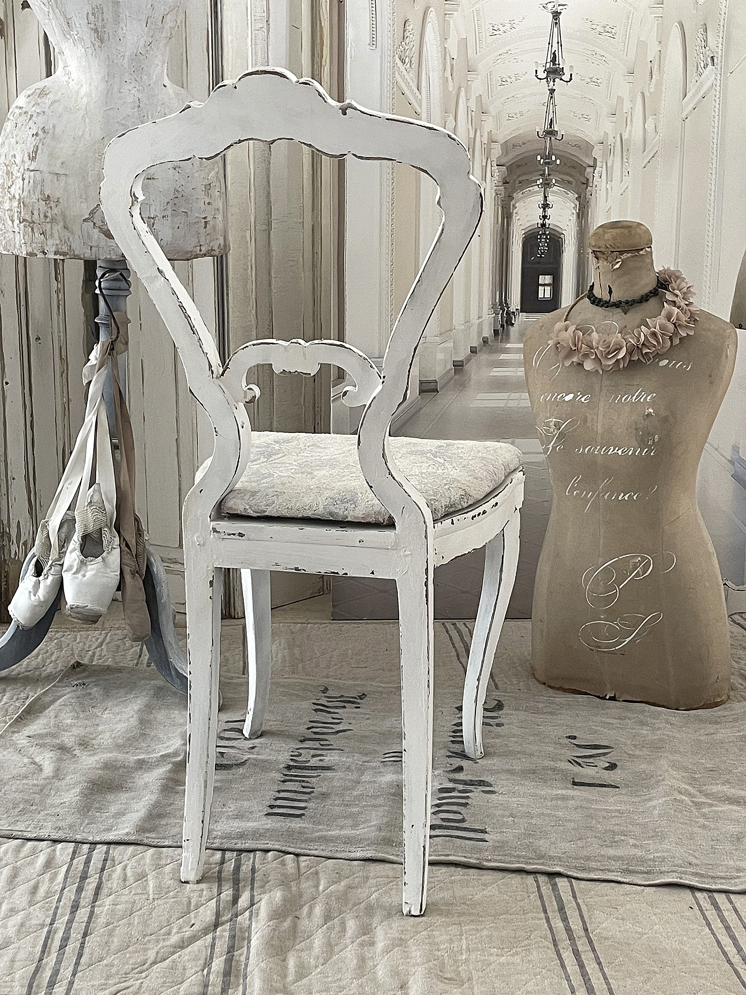 Antiker Louise-Philippe-Stuhl mit Sitzpolster***
