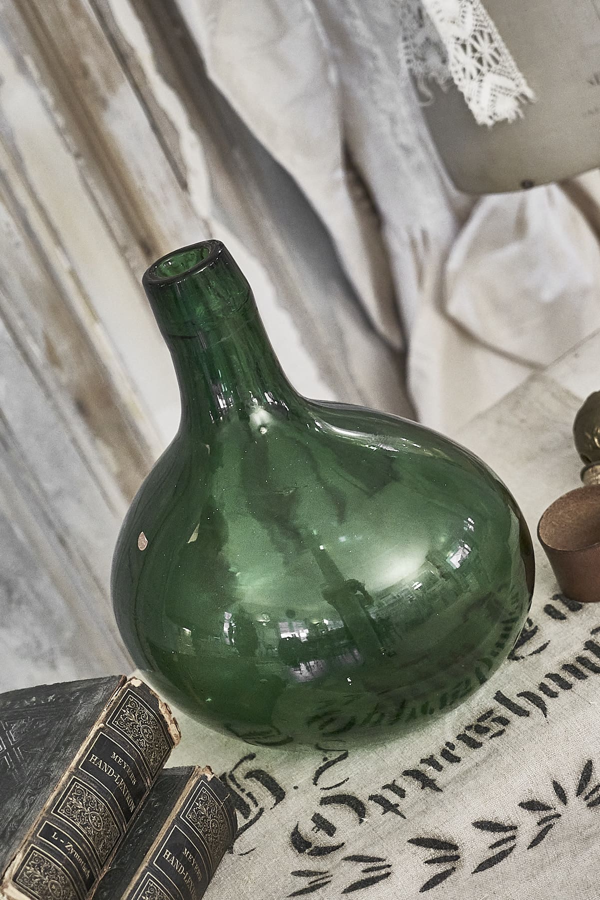 Rarität alter Weinballon mit Glocke