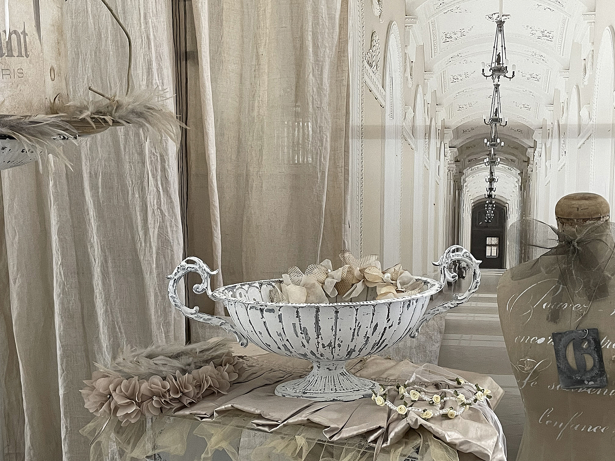  Antike ovale Schale / Jardiniere im Shabbykleid***